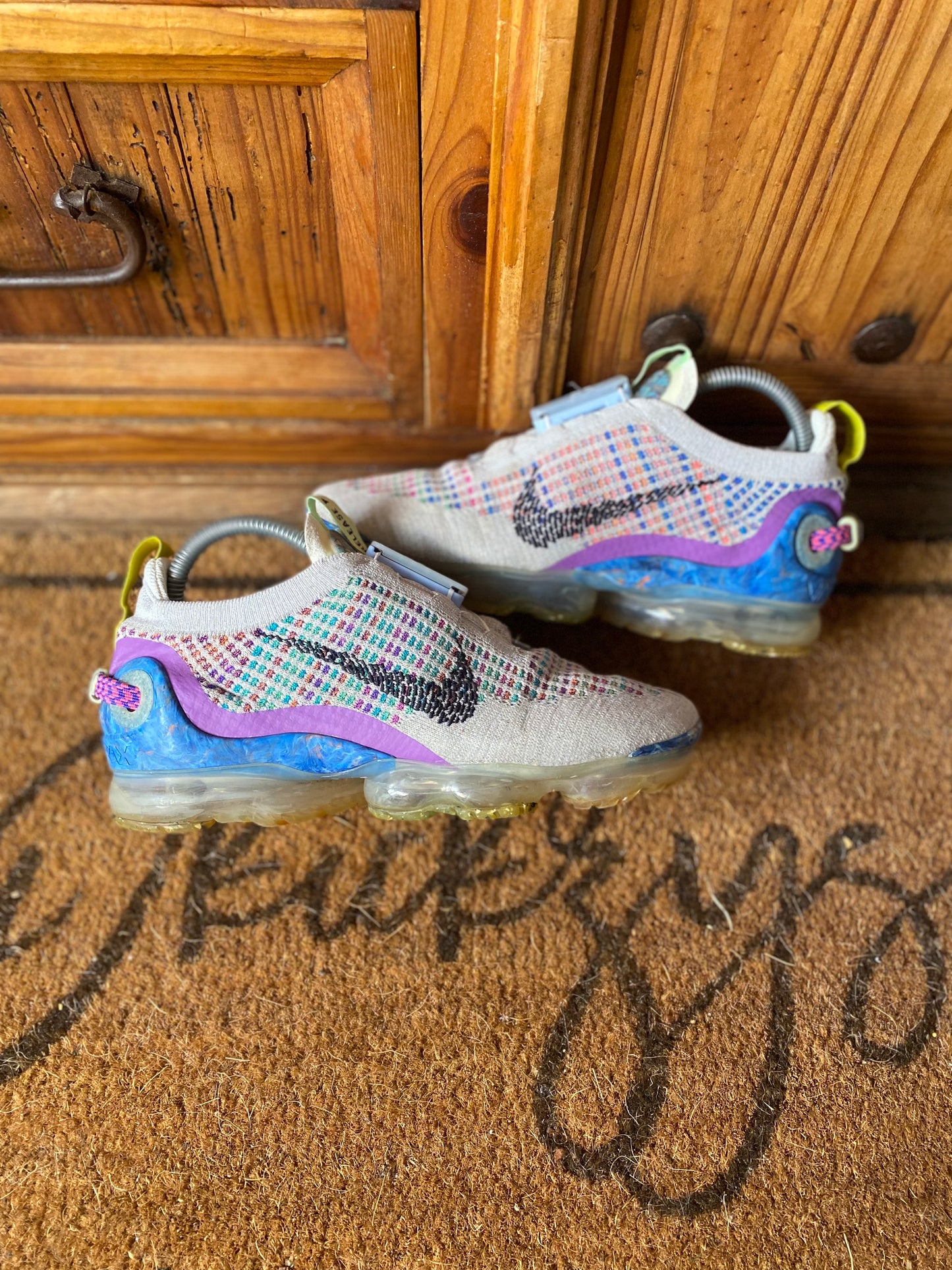 NIKE AIR VAPORMAX FLYKNIT ‘PURE PLATINUM MULTI-COLOUR’ - UK 5.5