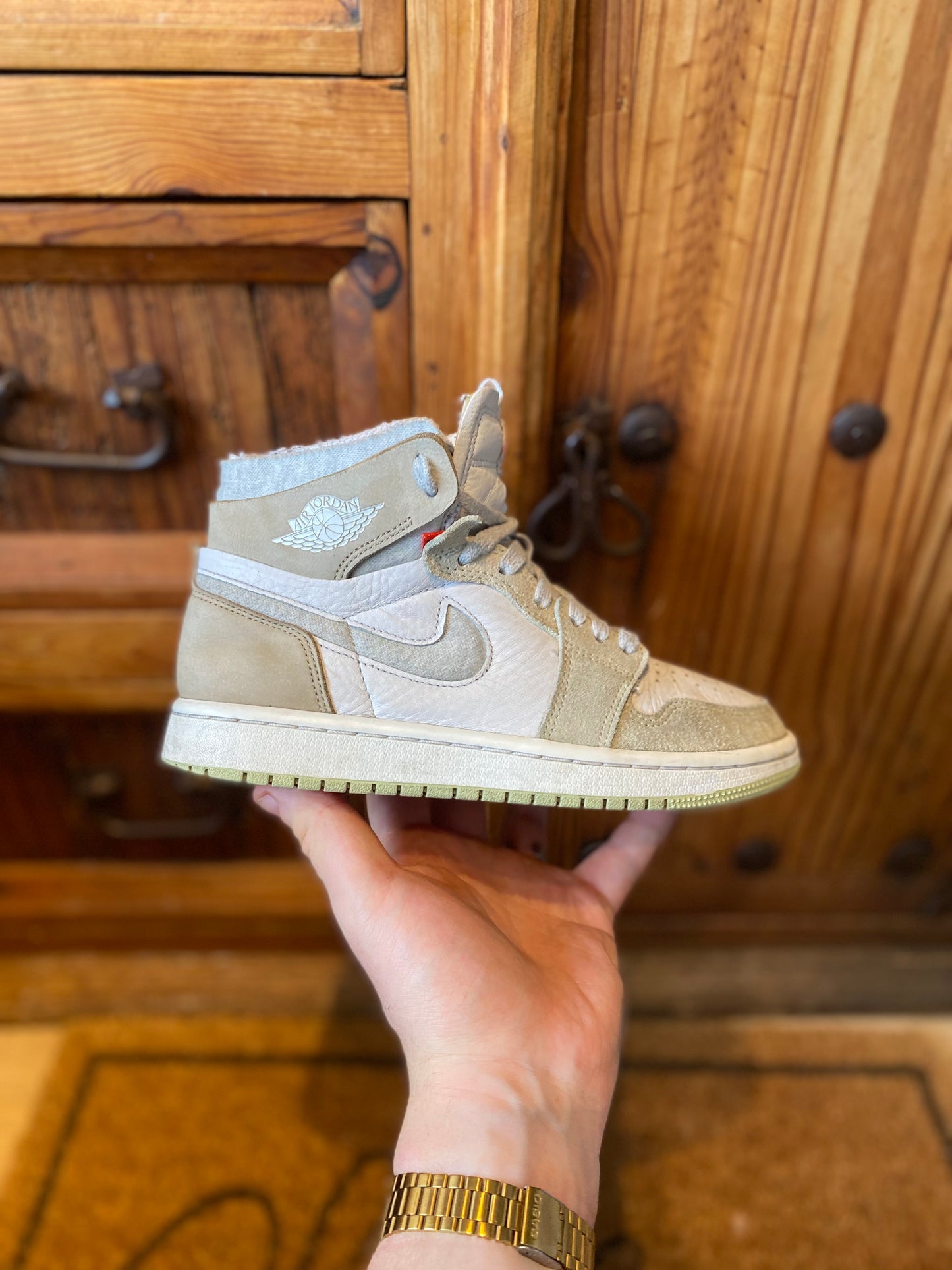JORDAN 1 HIGH AIR ZOOM CMFT ‘OLIVE AURA’ - UK 3.5