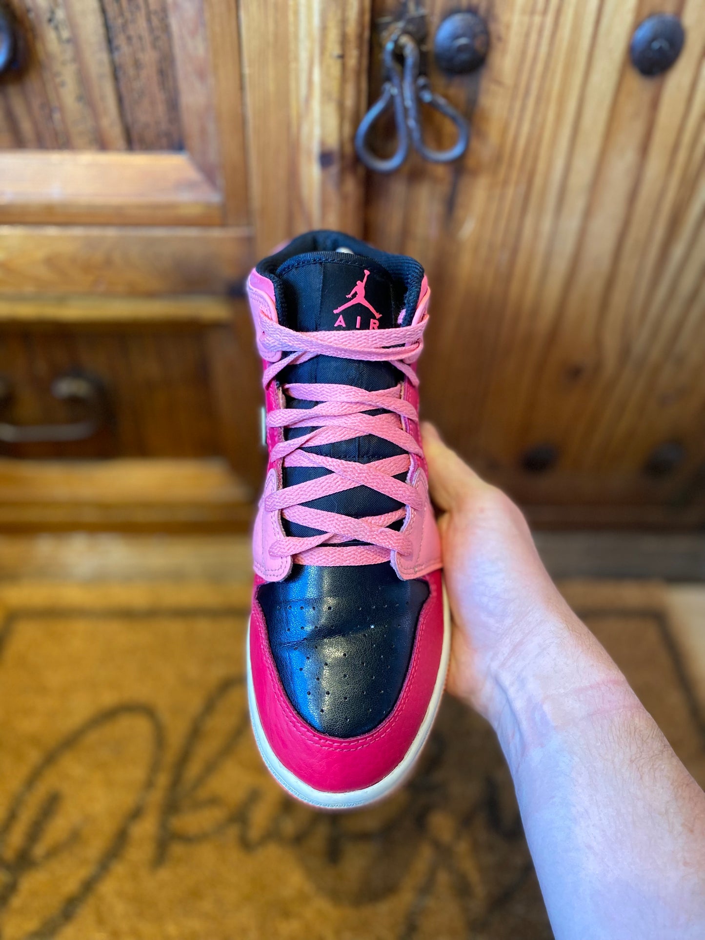JORDAN 1 MID ‘CORAL CHALK’ - UK 5.5
