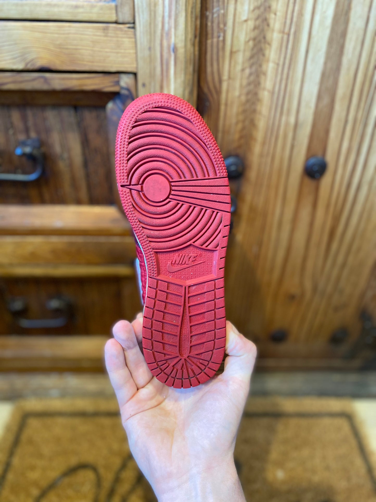 JORDAN 1 MID ‘RED QUILT’ - UK 4