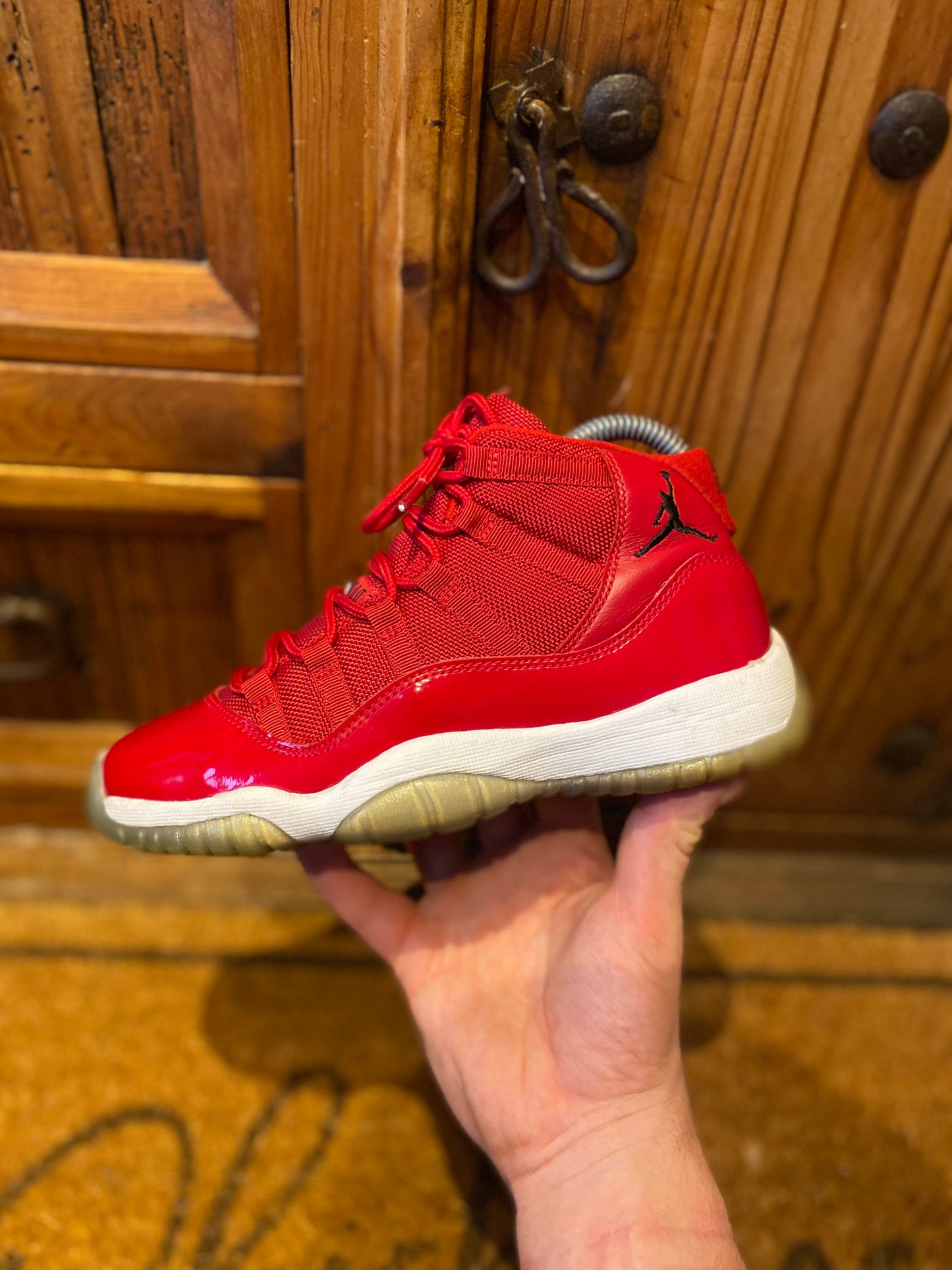 JORDAN 11 ‘WIN LIKE 96’ - UK 4