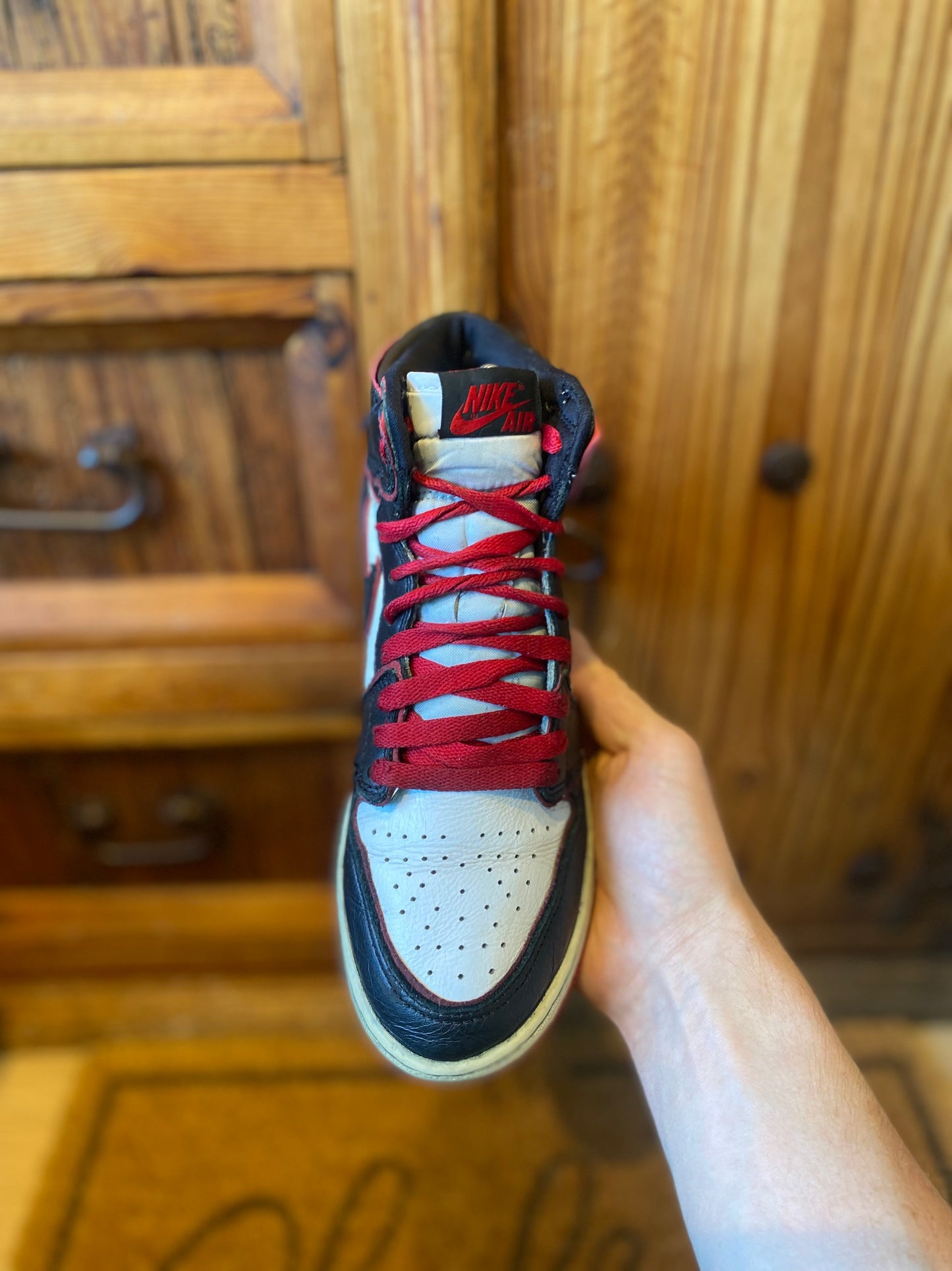 JORDAN 1 HIGH ‘BLOODLINE’ - UK 5.5