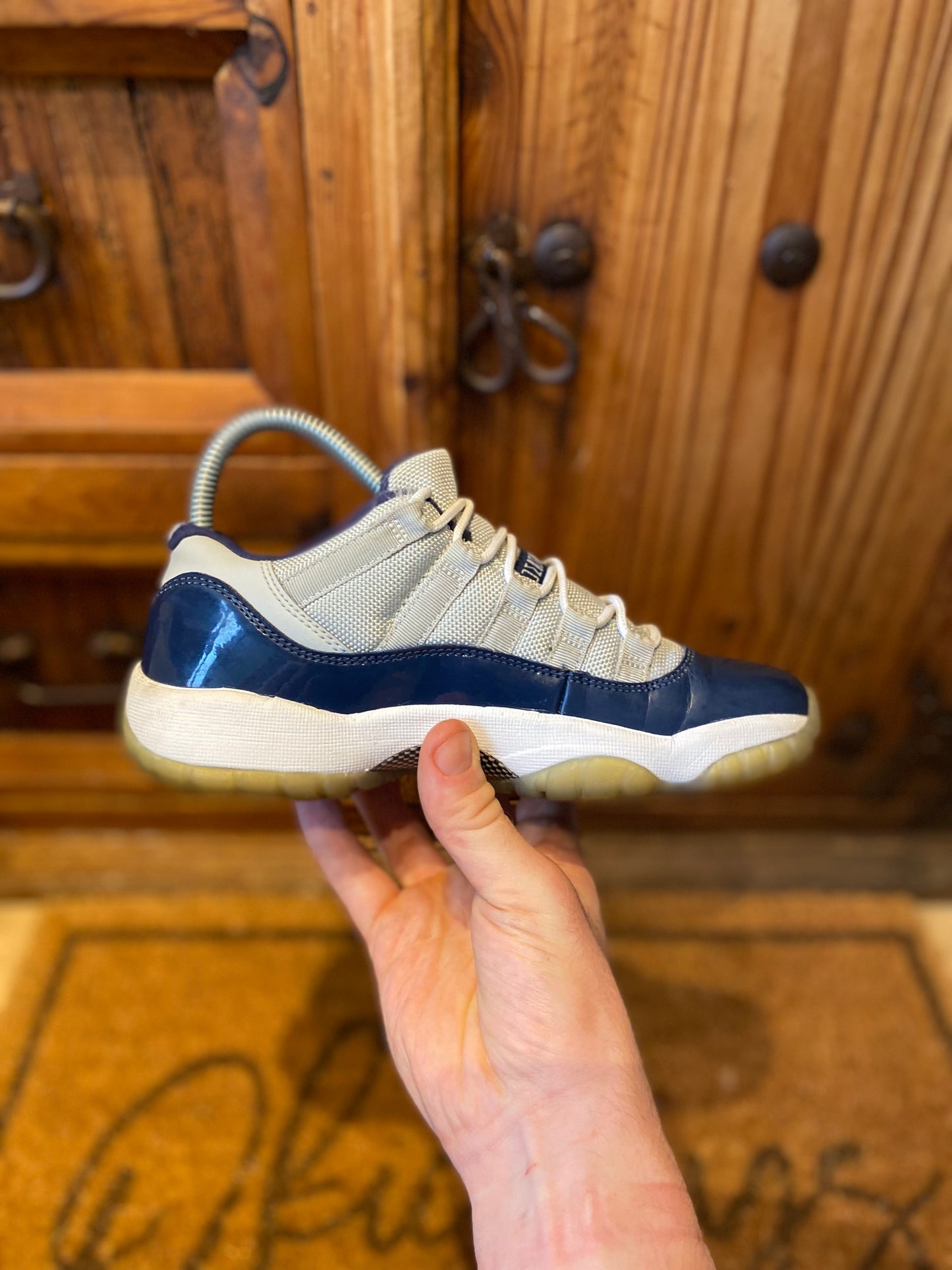 JORDAN 11 LOW ‘GEORGETOWN’ - UK 3.5
