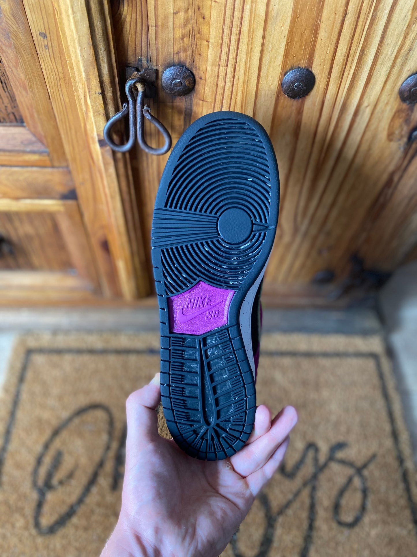 NIKE SB DUNK LOW ACG TERRA ‘RED PLUM’ - UK 8.5