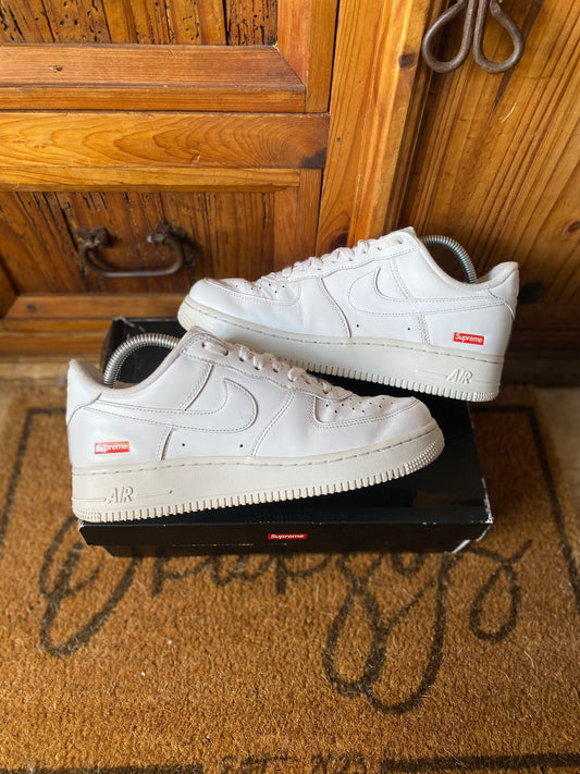 NIKE X SUPREME AIR FORCE 1 ‘WHITE’ - UK 7