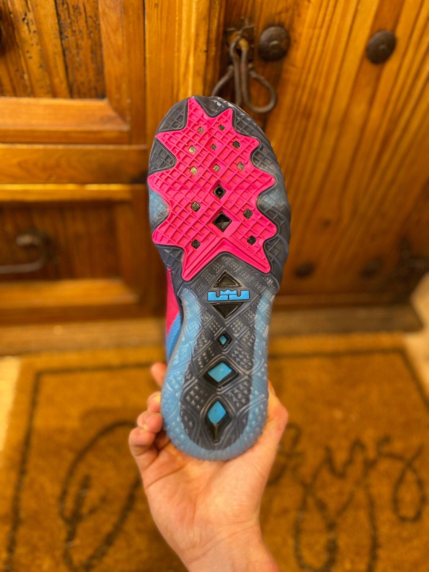 NIKE LEBRON 18 LOW ‘FIREBERRY’ - DS - UK 7