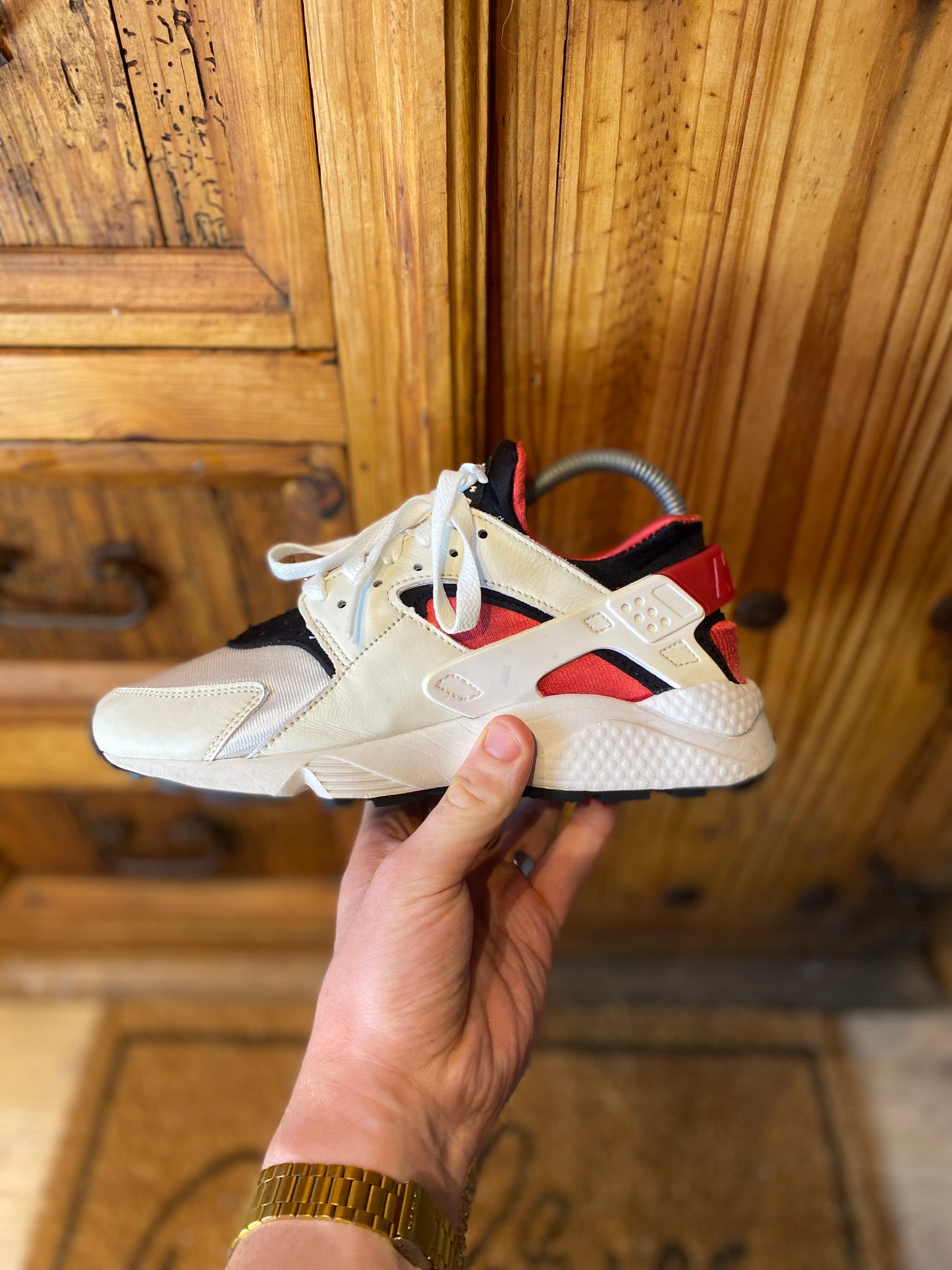 NIKE HUARACHE ‘SAIL BRED’ - UK 5