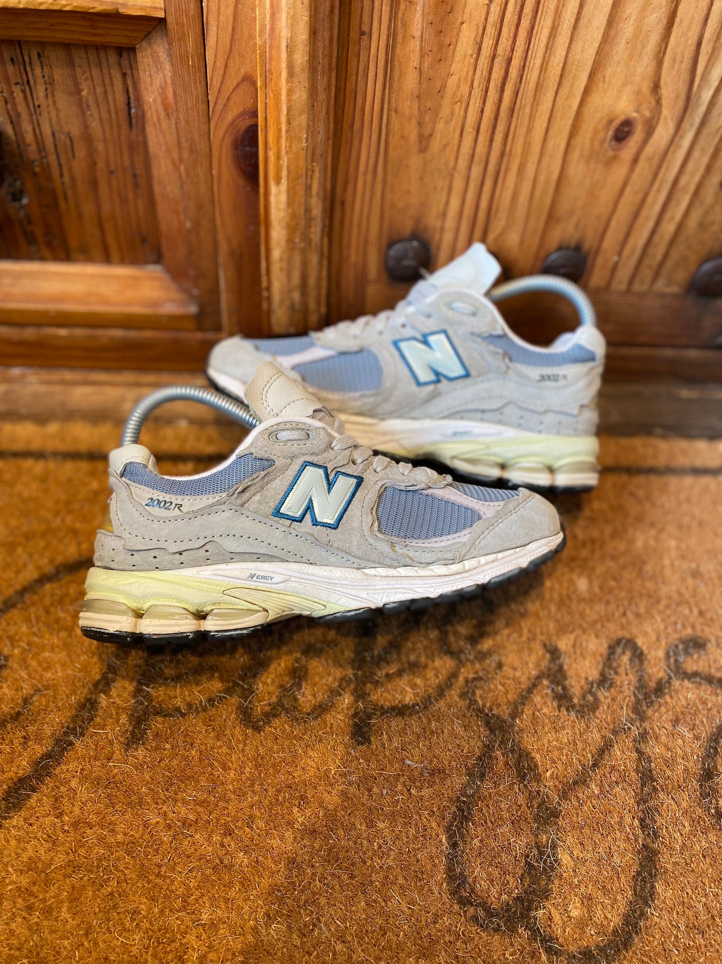 NEW BALANCE 2002R PROTECTION PACK ‘MIRAGE GREY’ - UK 4.5