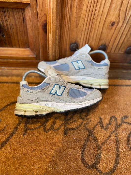 NEW BALANCE 2002R PROTECTION PACK ‘MIRAGE GREY’ - UK 4.5