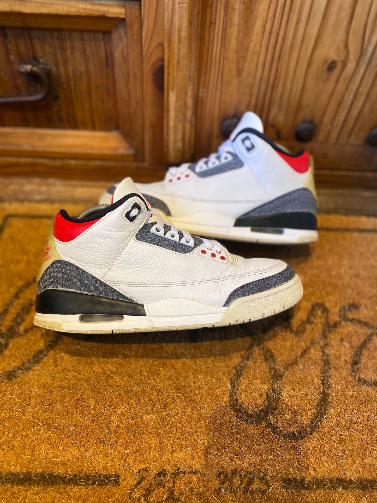 JORDAN 3 ‘SE-T CO.JP FIRE RED DENIM’ - UK 7.5