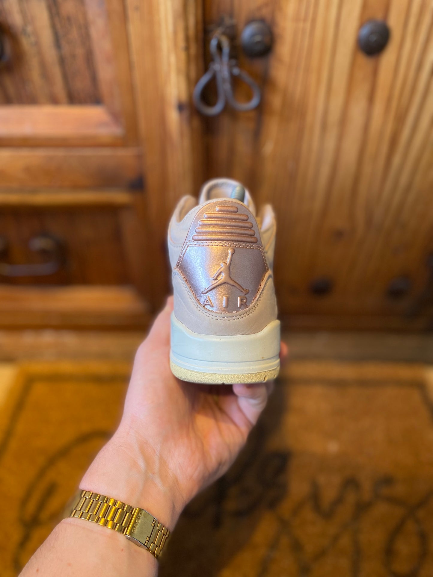 JORDAN 3 ‘PARTICLE BEIGE’ - UK 5