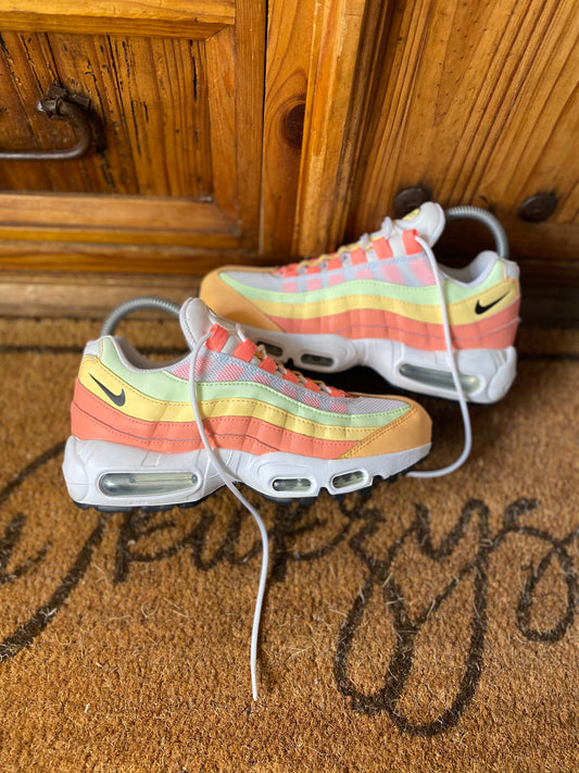 NIKE AIR MAX 95 ‘MELON TINT’ - UK 4.5