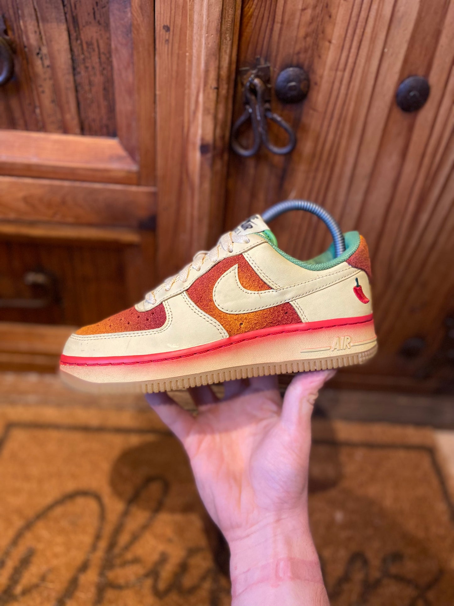 NIKE AIR FORCE 1 ‘CHILLI PEPPER’ - UK 4