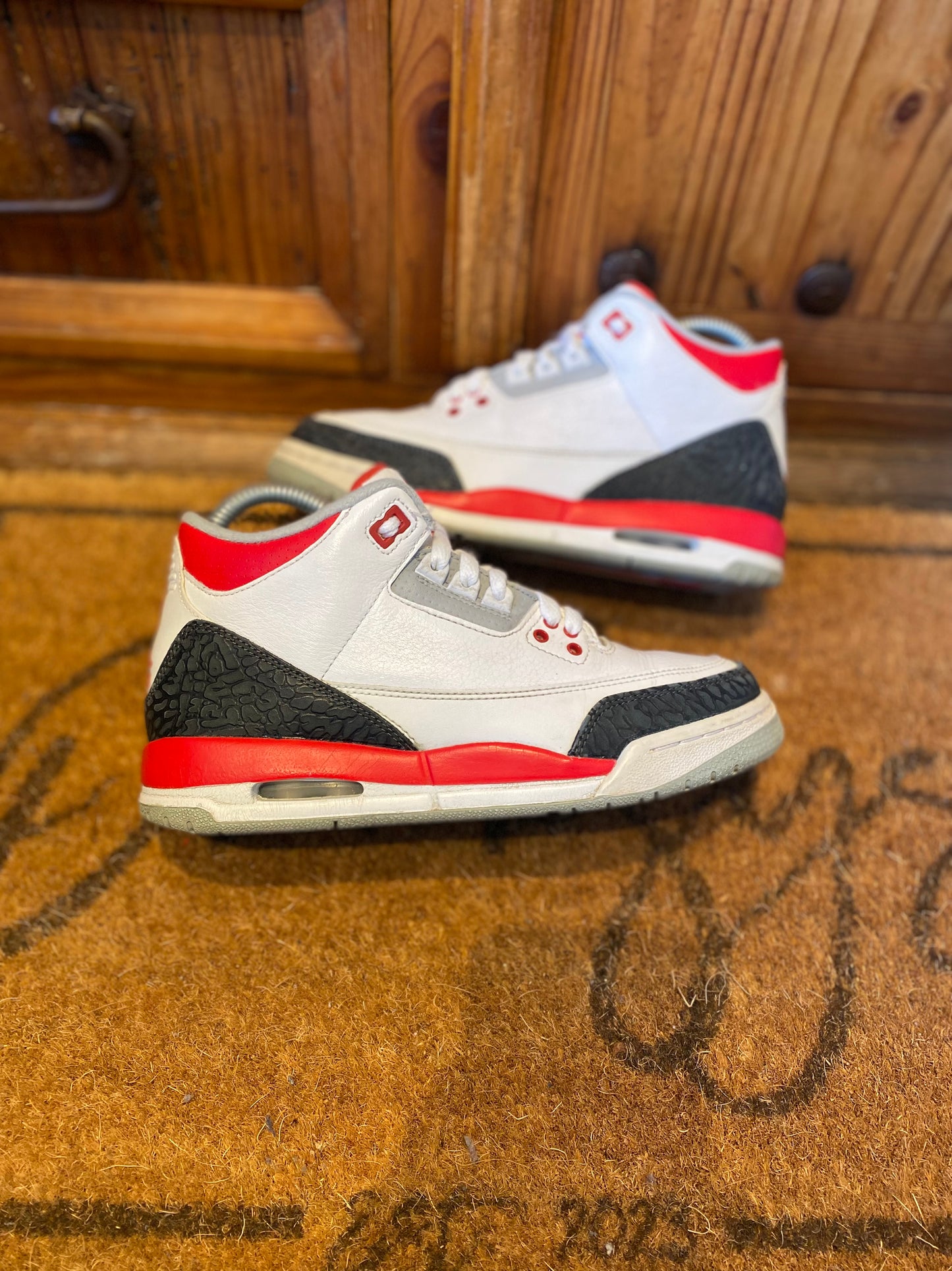 JORDAN 3 ‘FIRE RED’ - UK 5