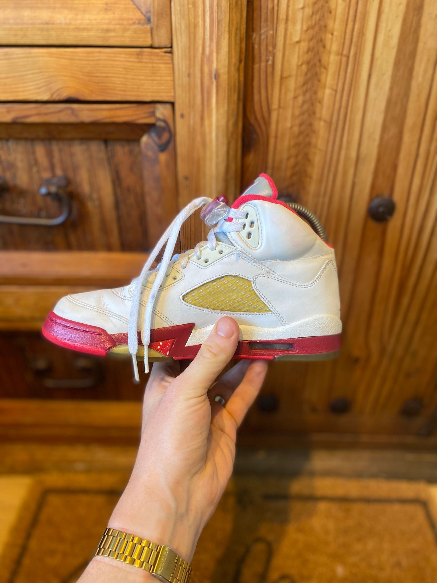 JORDAN 5 ‘WHITE SCARLET FIRE’ - UK 4