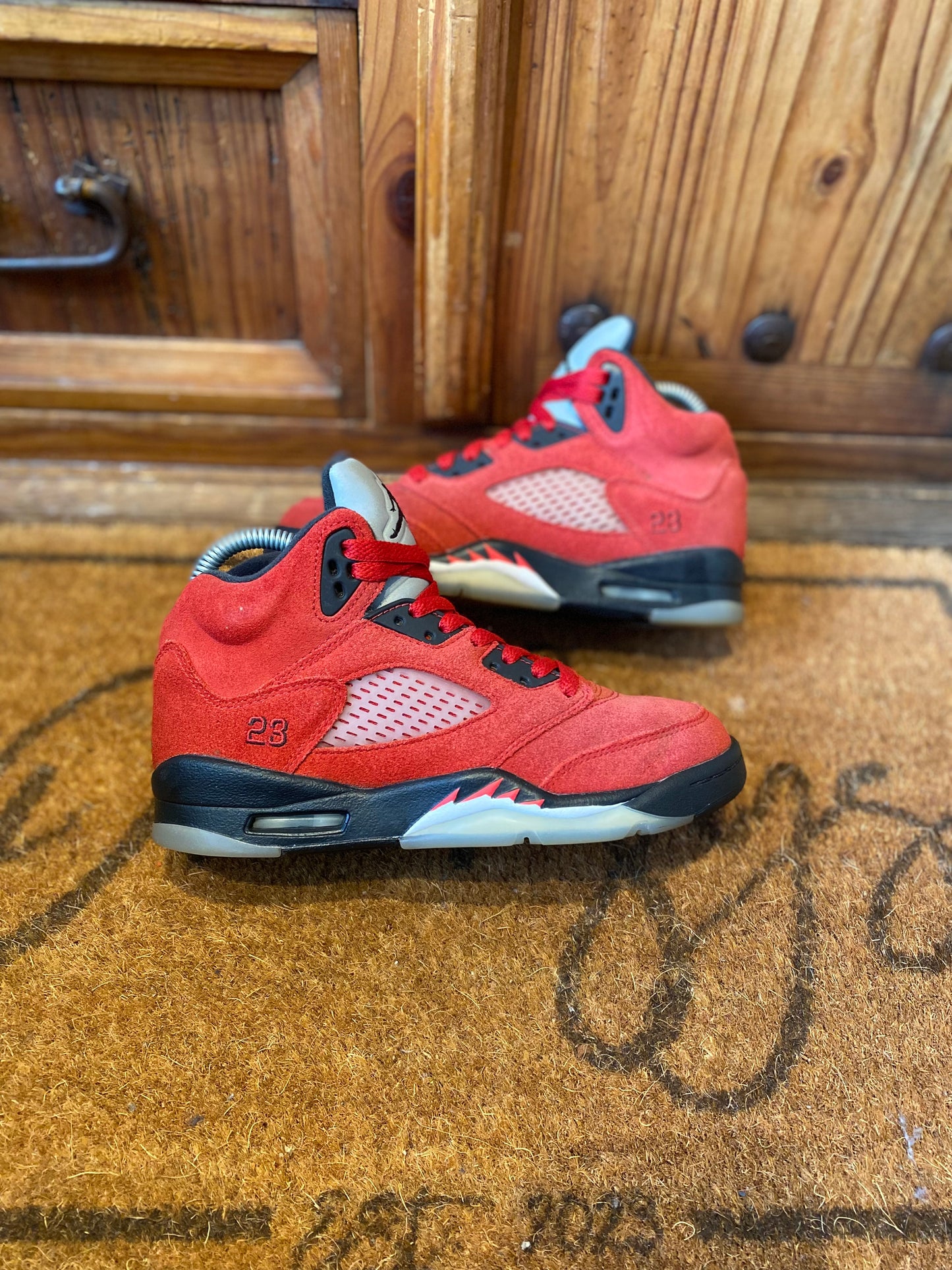 JORDAN 5 ‘RAGING BULL’ - UK 3.5