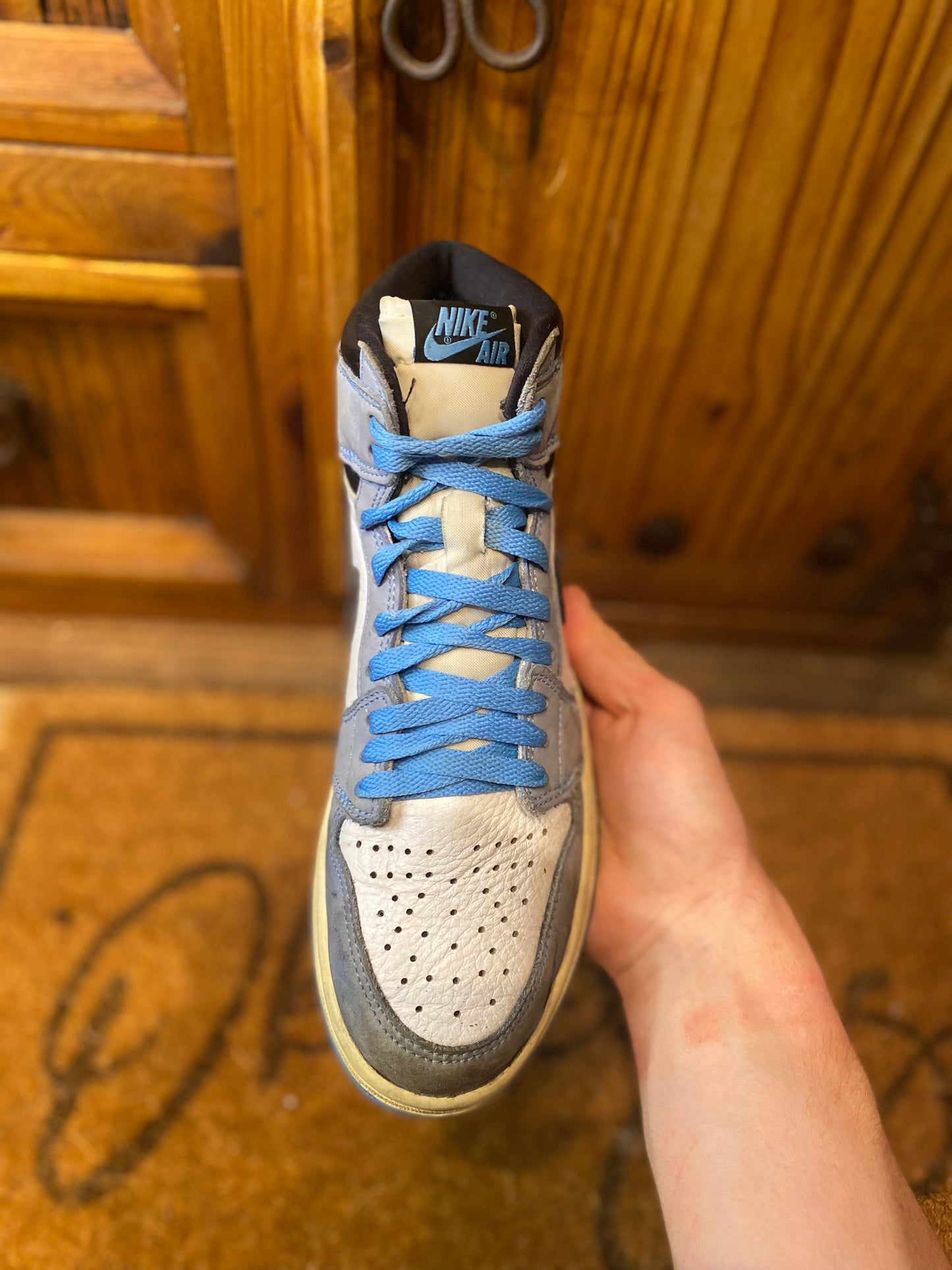 JORDAN 1 HIGH ‘UNIVERSITY BLUE’ - UK 7