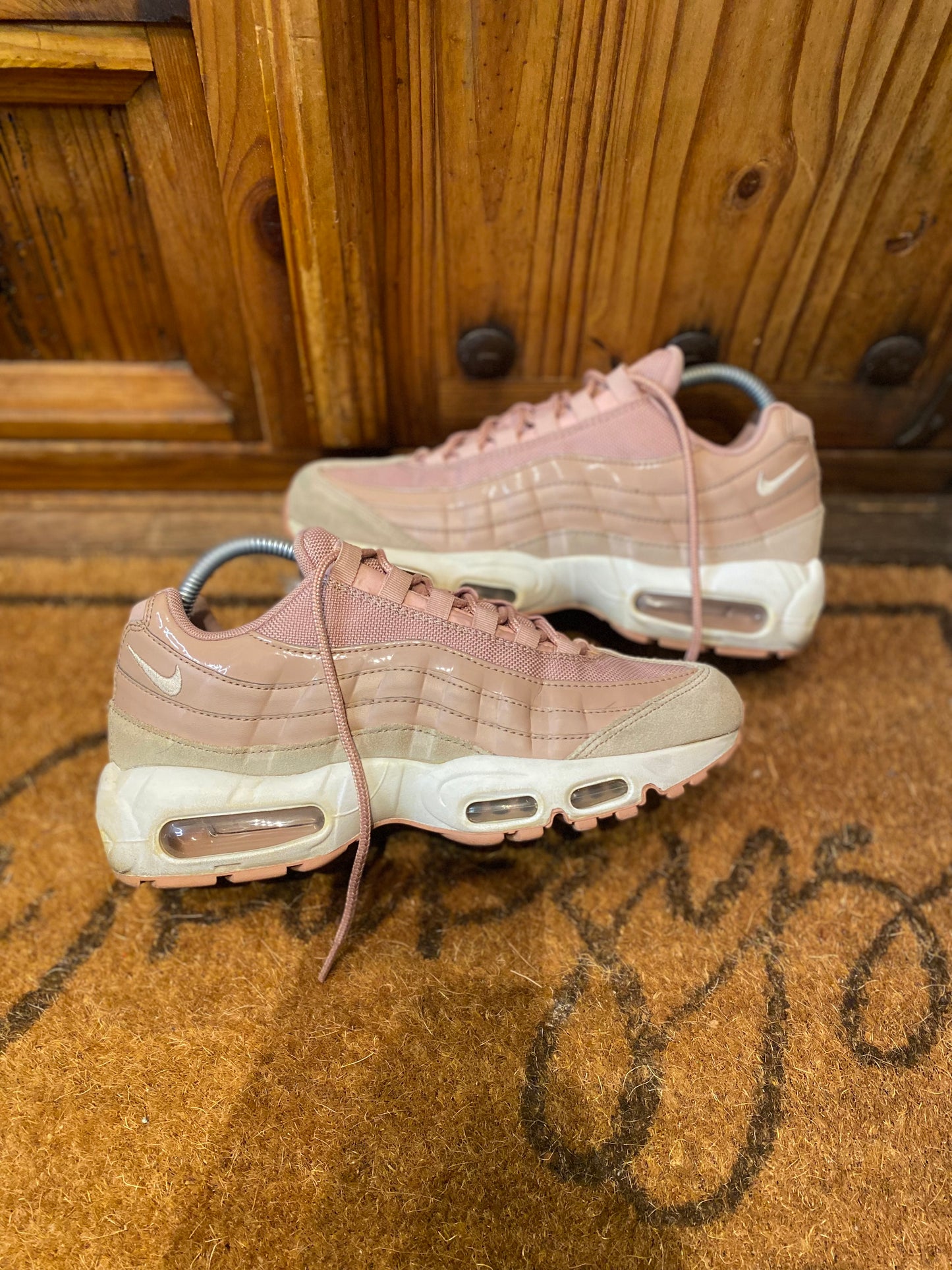 NIKE AIR MAX 95 ‘PARTICLE PINK’ - UK 6