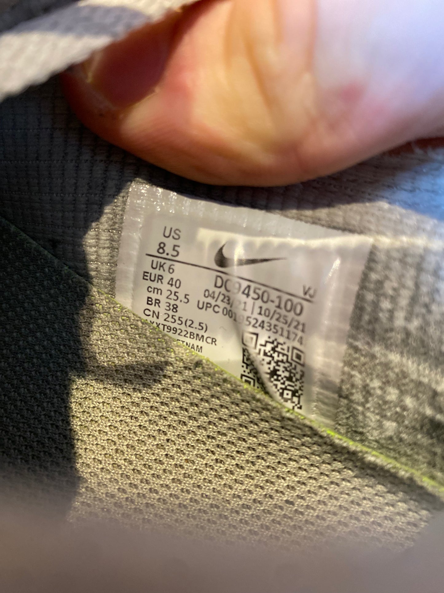 NIKE AIR MAX 90 ‘POMEGRANATE’ - UK 6