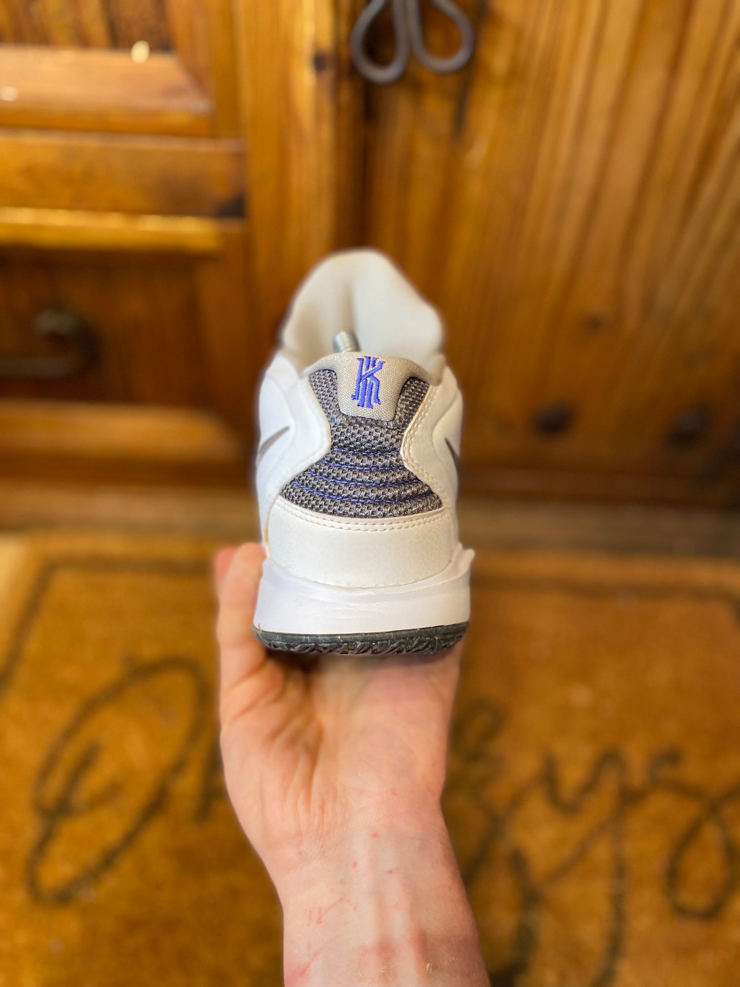 NIKE KYRIE INFINITY ‘SMOKE AND MIRRORS’ - UK 5.5