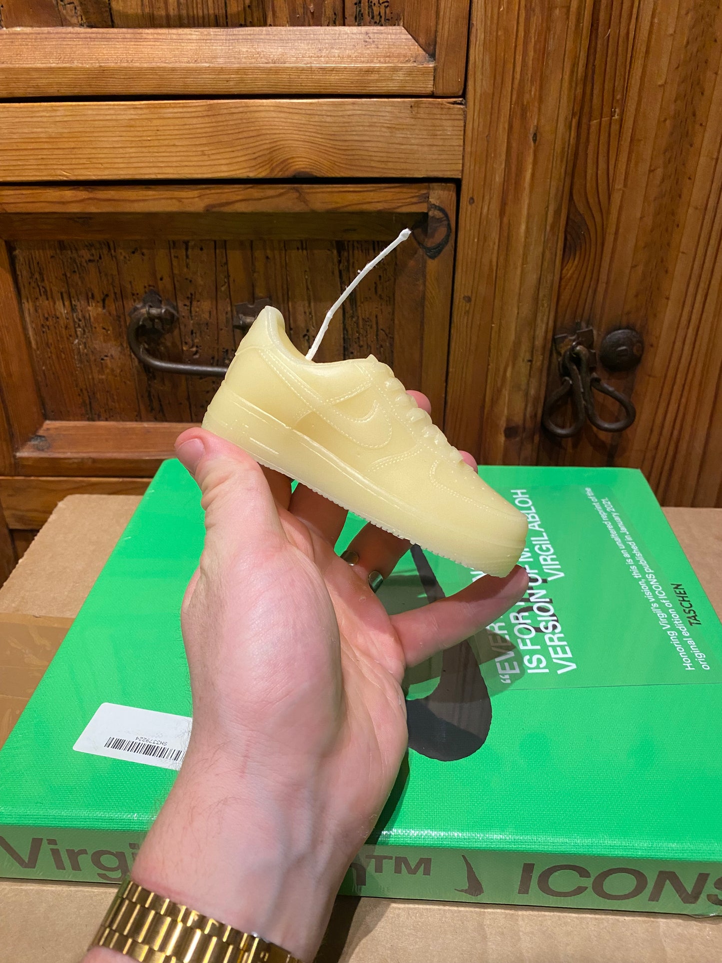 NIKE AIR FORCE 1 SNEAKER CANDLE