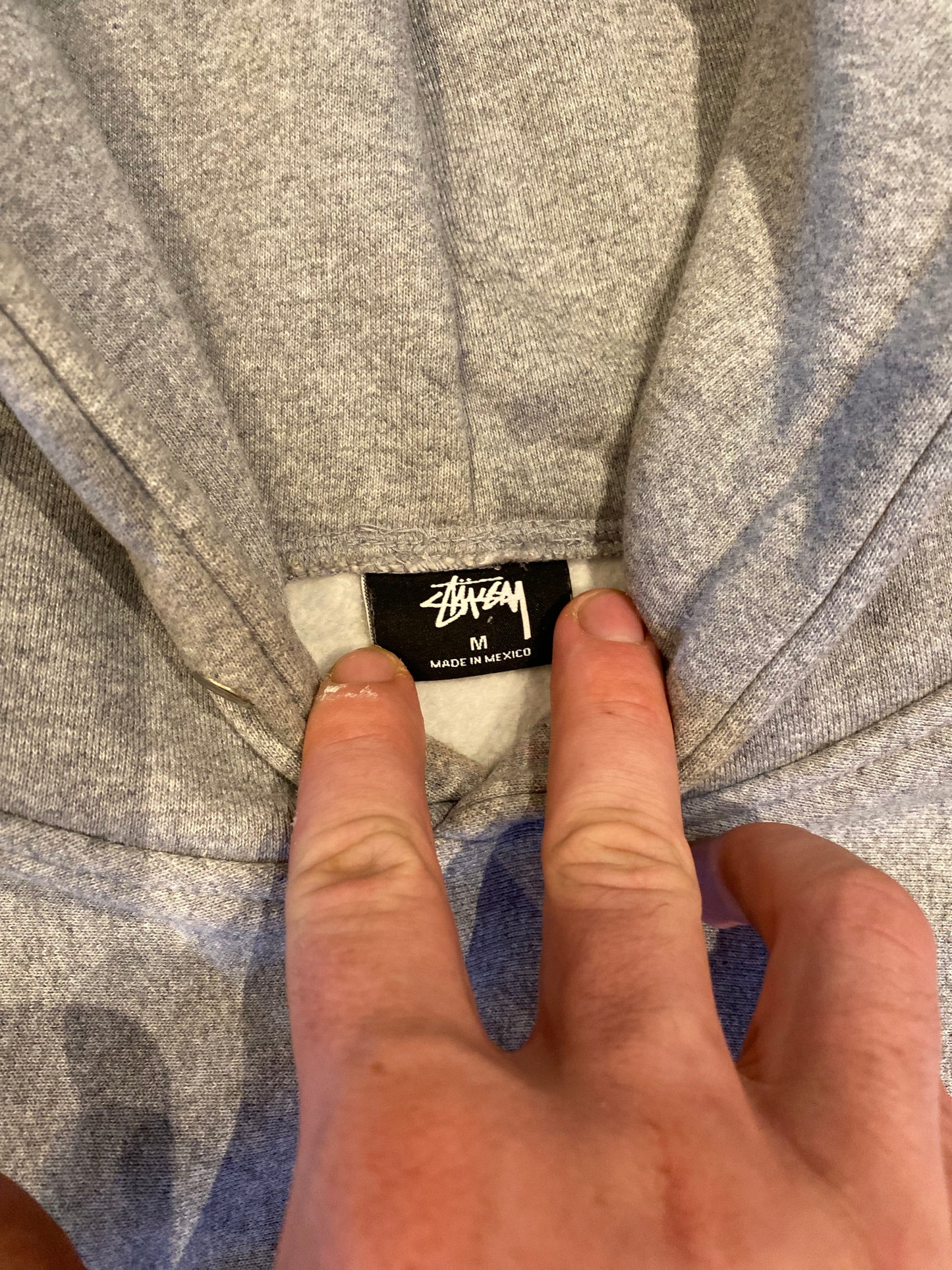 STÜSSY HOODIE - M