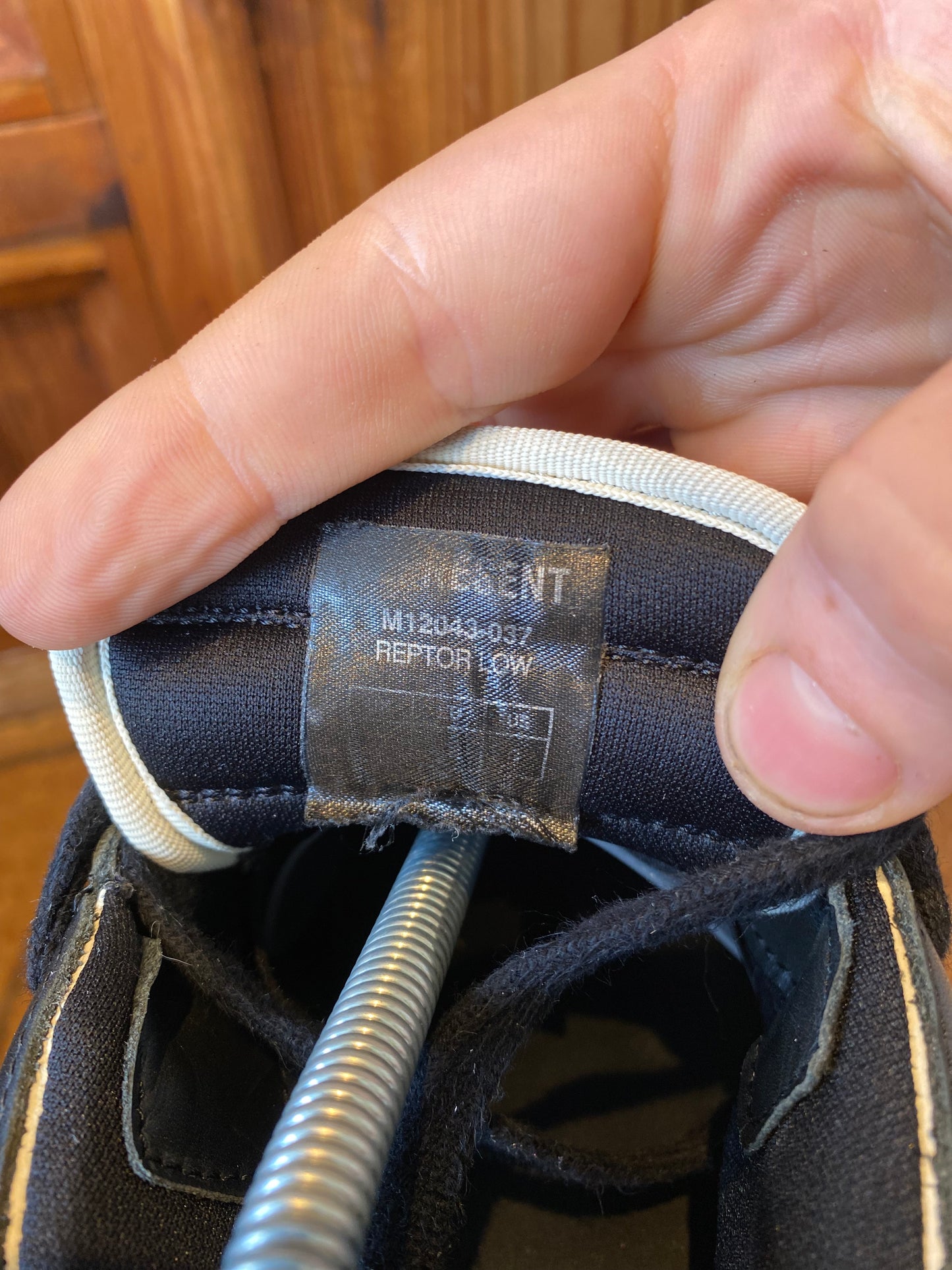 REPRESENT REPTOR LOW - UK 8