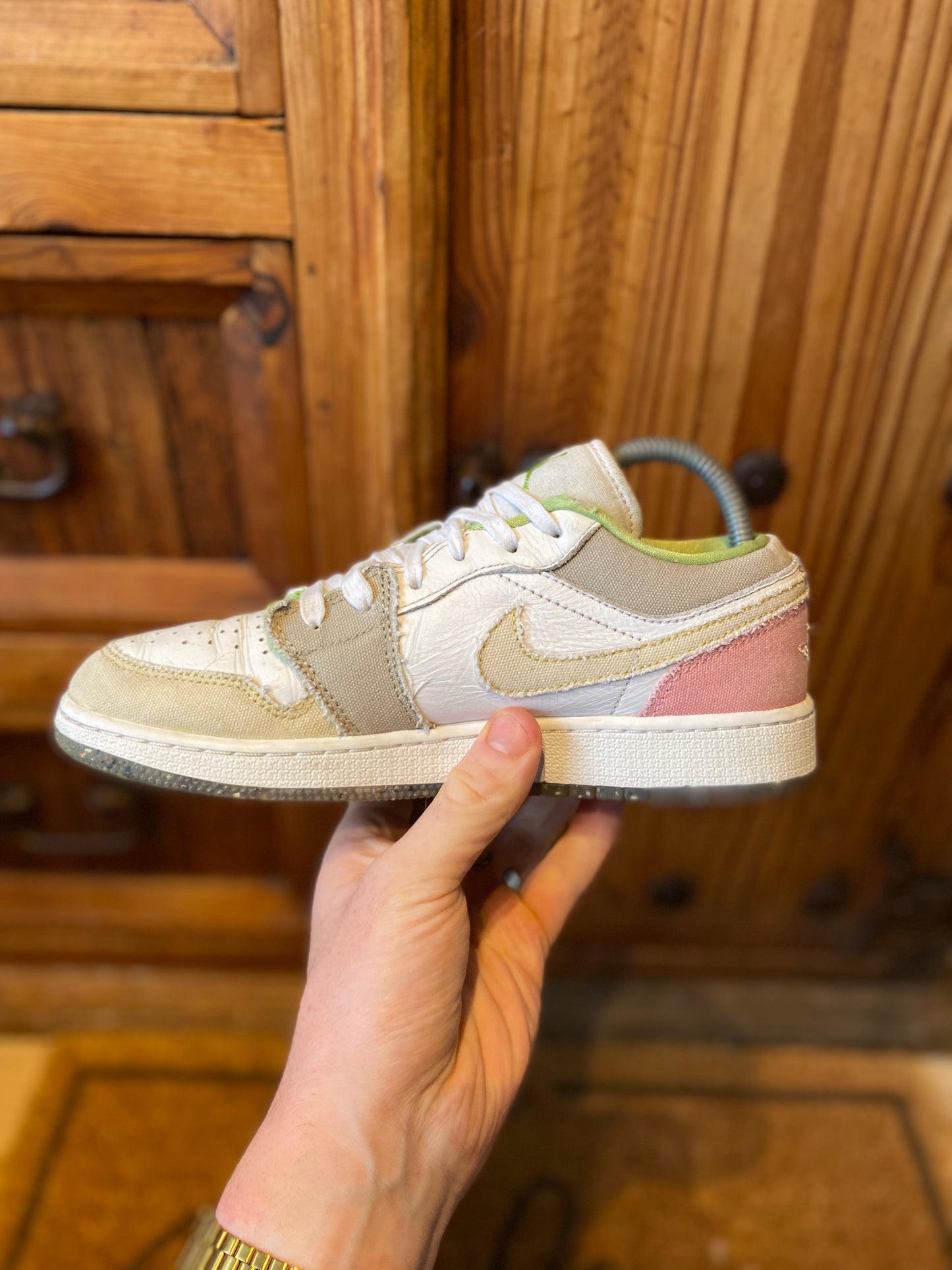 JORDAN 1 LOW ‘PASTEL GRIND VIVID GREEN’ - UK 5.5