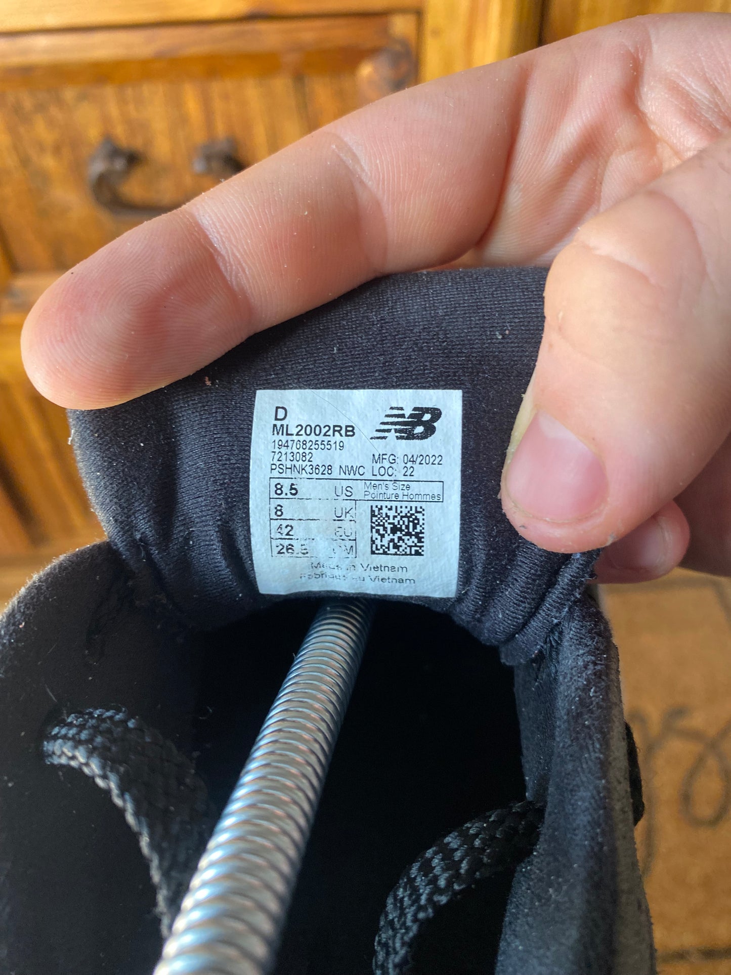 NEW BALANCE 2002R ‘BLACK GUNMETAL’ - UK 8