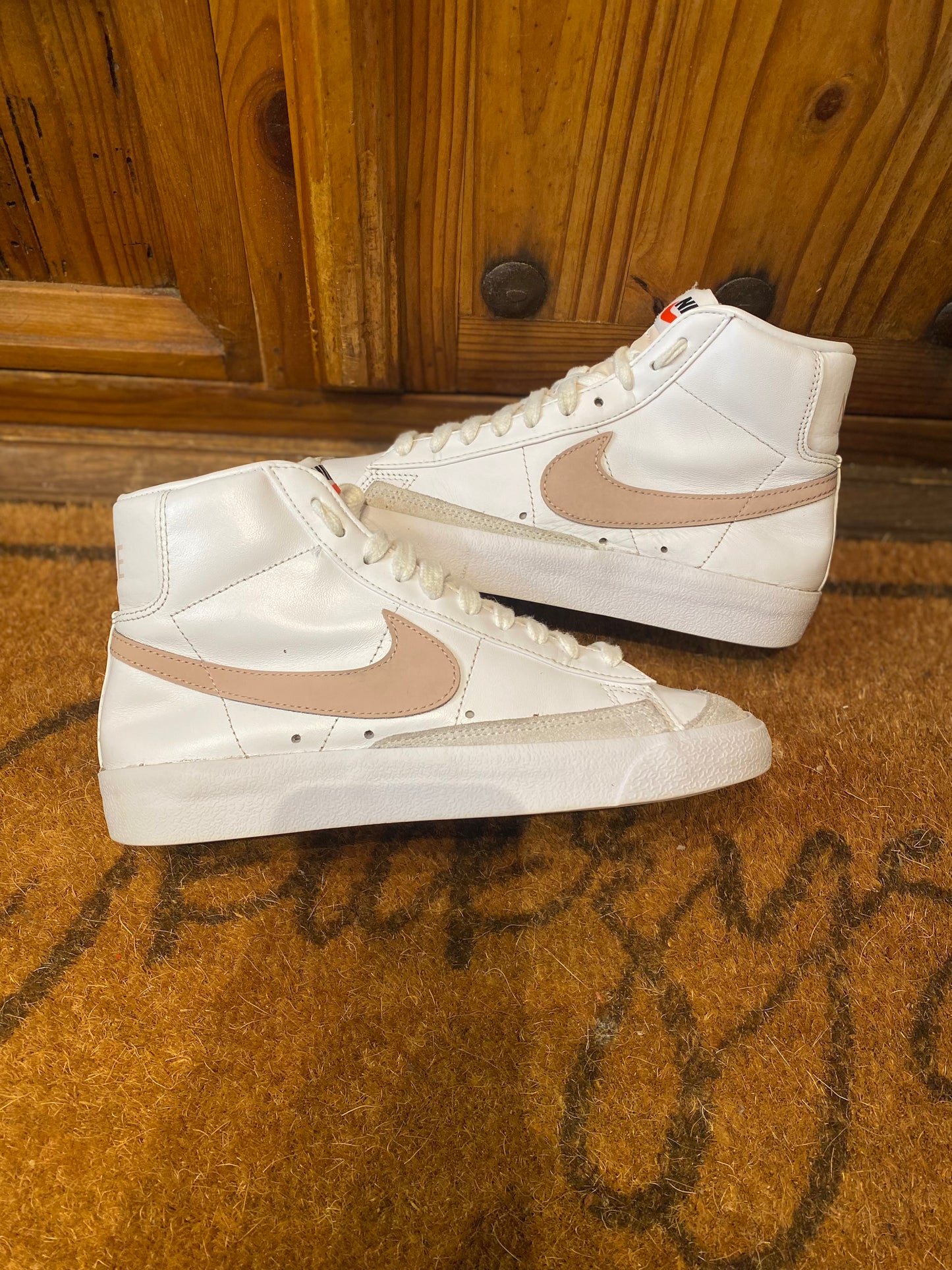 NIKE BLAZER ‘SUMMIT WHITE PINK’ - UK 4