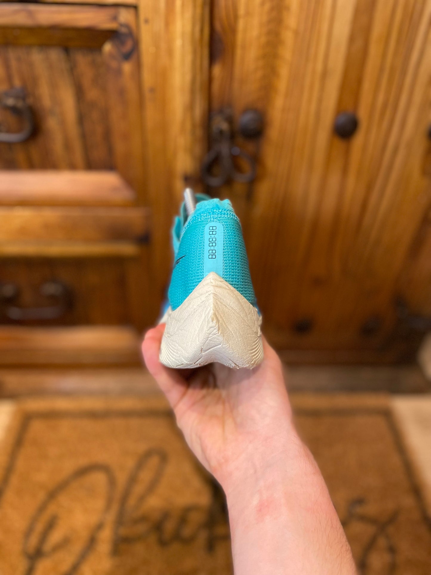 NIKE ZOOMX VAPORFLY 2 ‘AURORA GREEN’ - UK 8