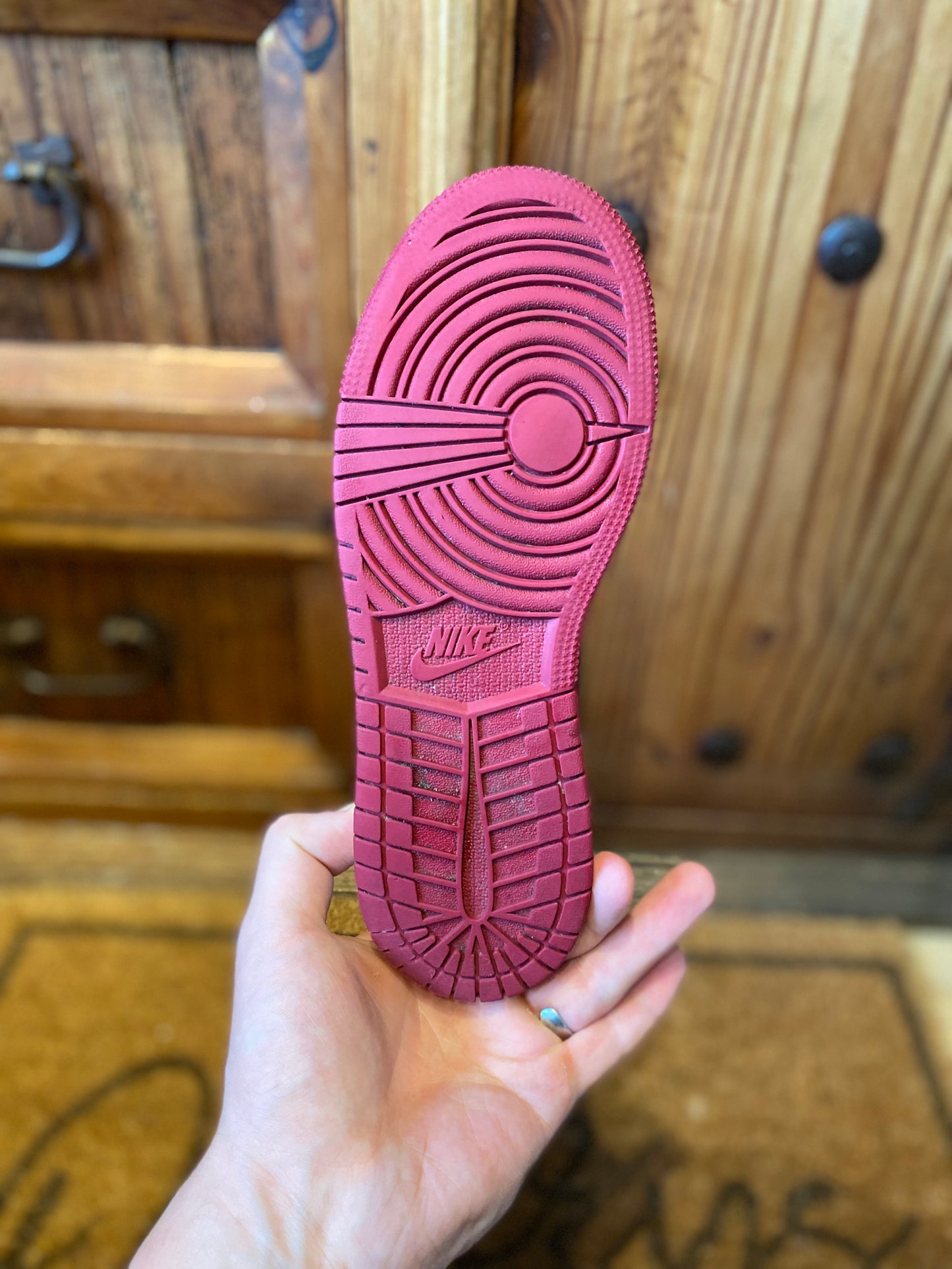 JORDAN 1 LOW ‘NOBLE RED’ - UK 5