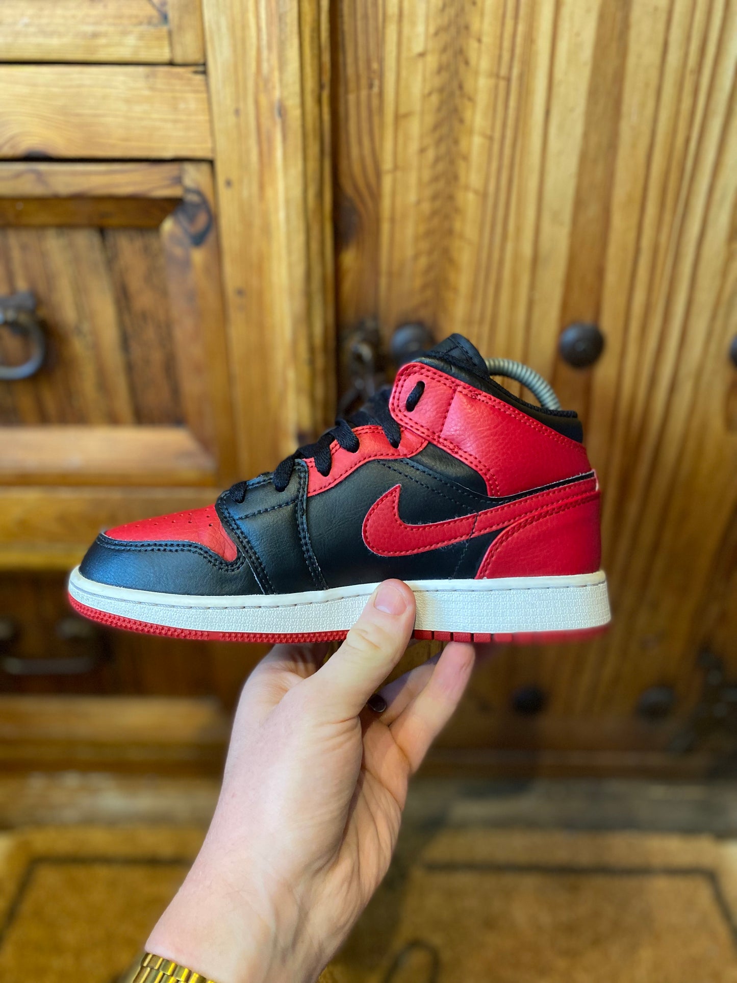 JORDAN 1 MID ‘BANNED’ - UK 4