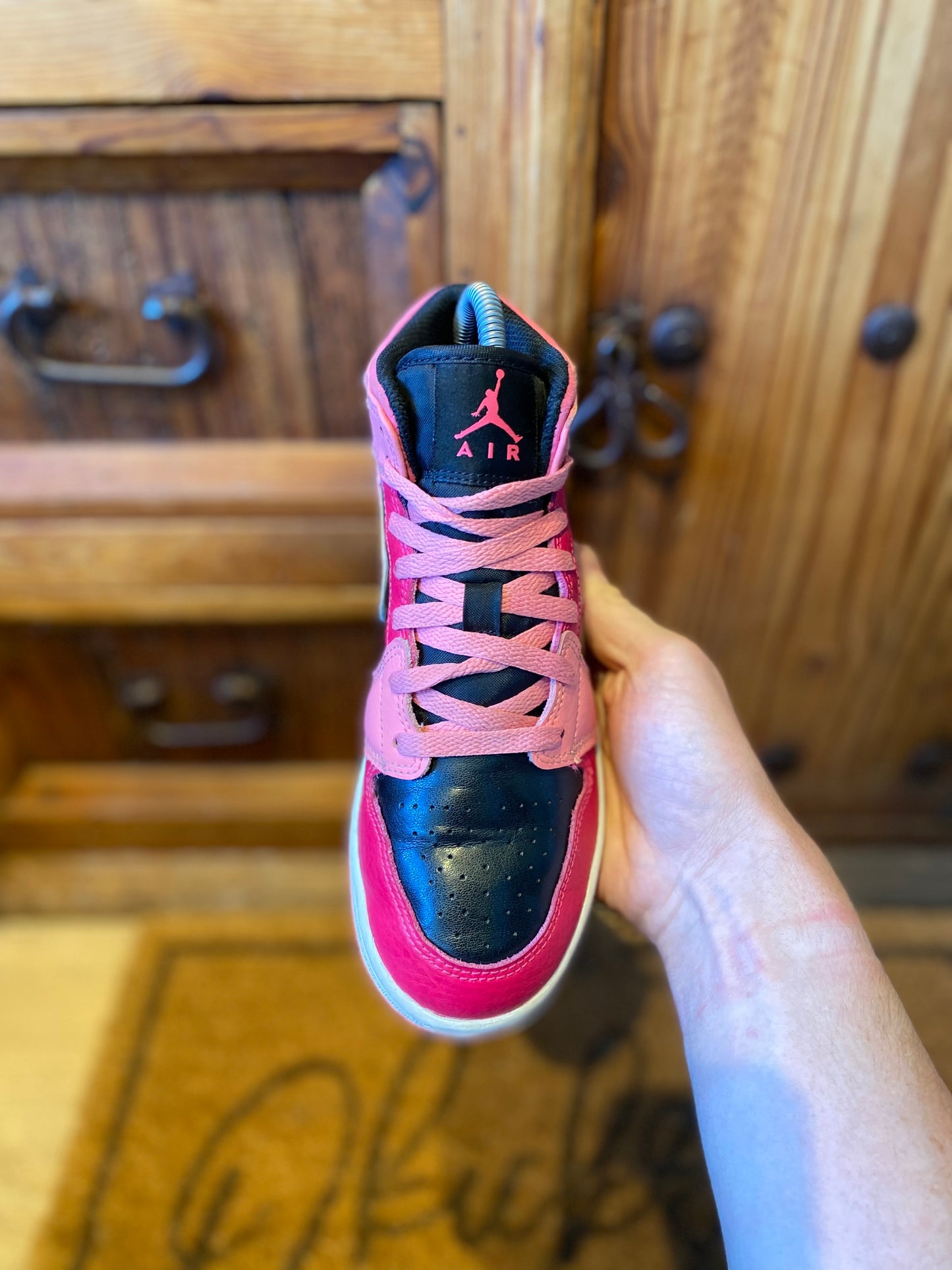 JORDAN 1 MID ‘CORAL CHALK’ - UK 4
