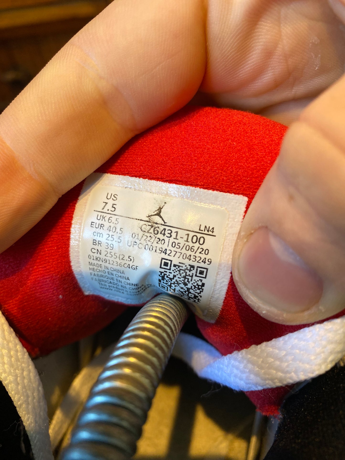 JORDAN 3 ‘SE FIRE RED DENIM’ - UK 6.5
