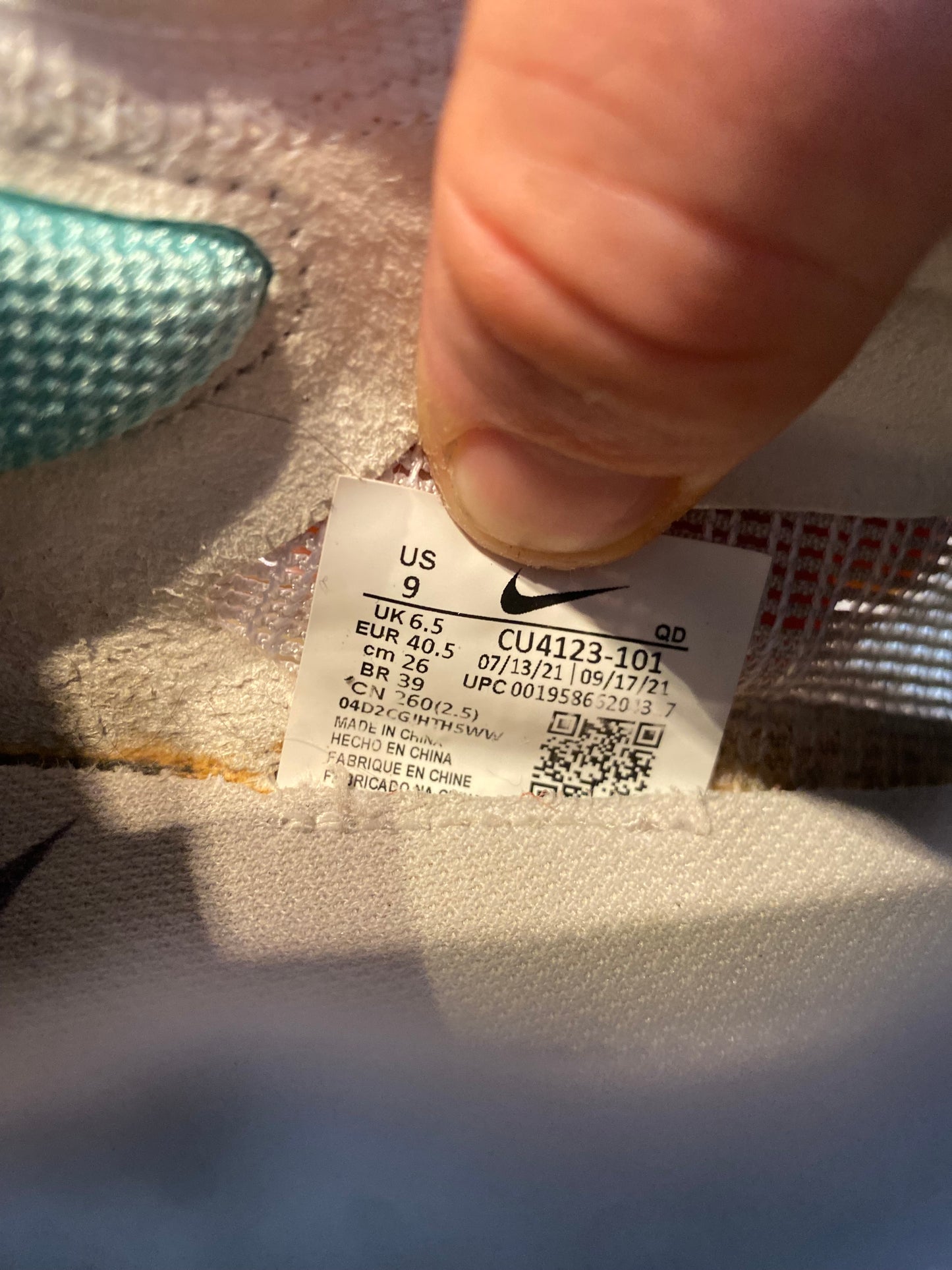 NIKE VAPORFLY 2 ‘WHITE AURORA GREEN’ - UK 6.5