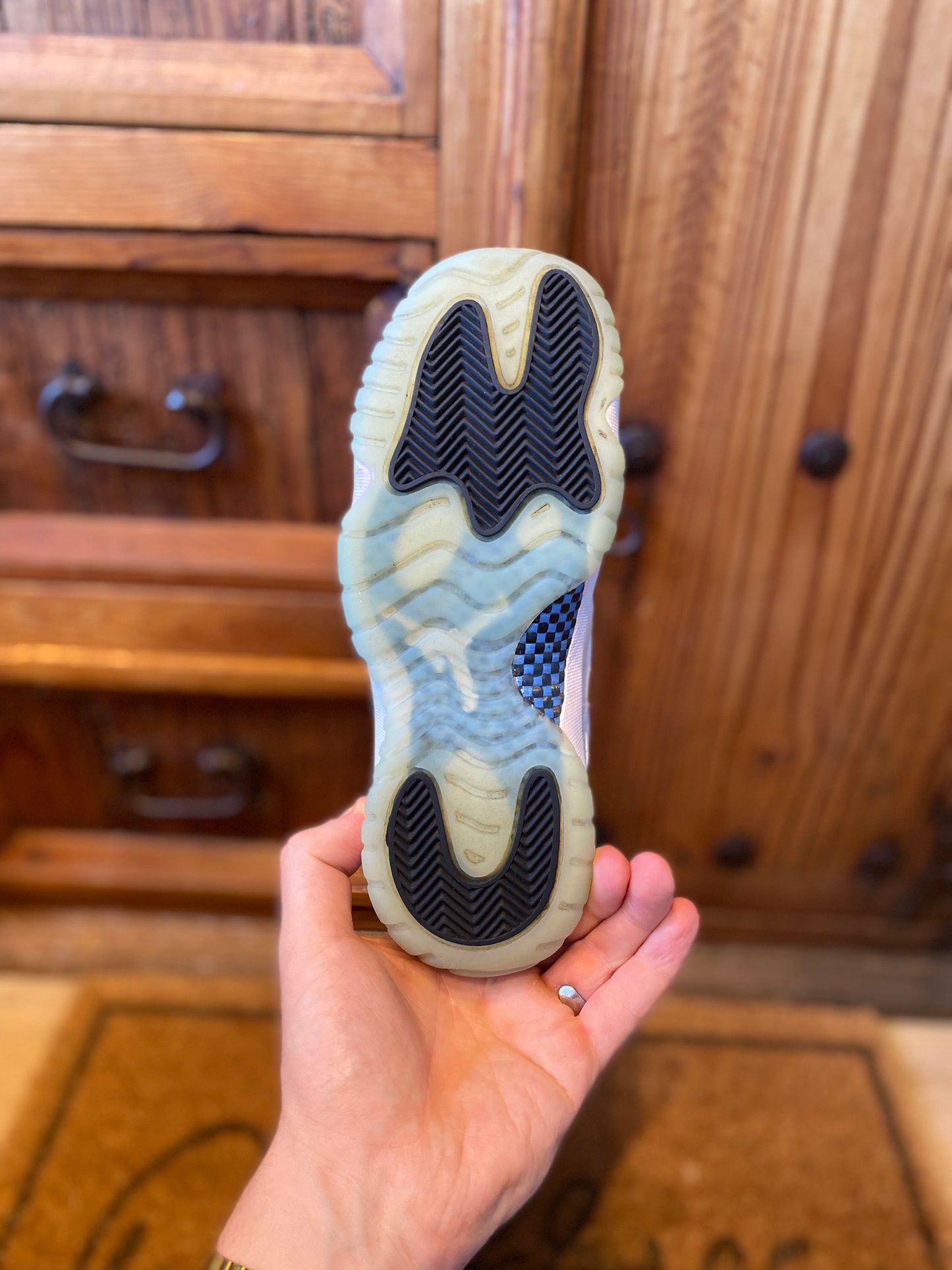 JORDAN 11 LOW ‘LEGEND BLUE’ - UK 5