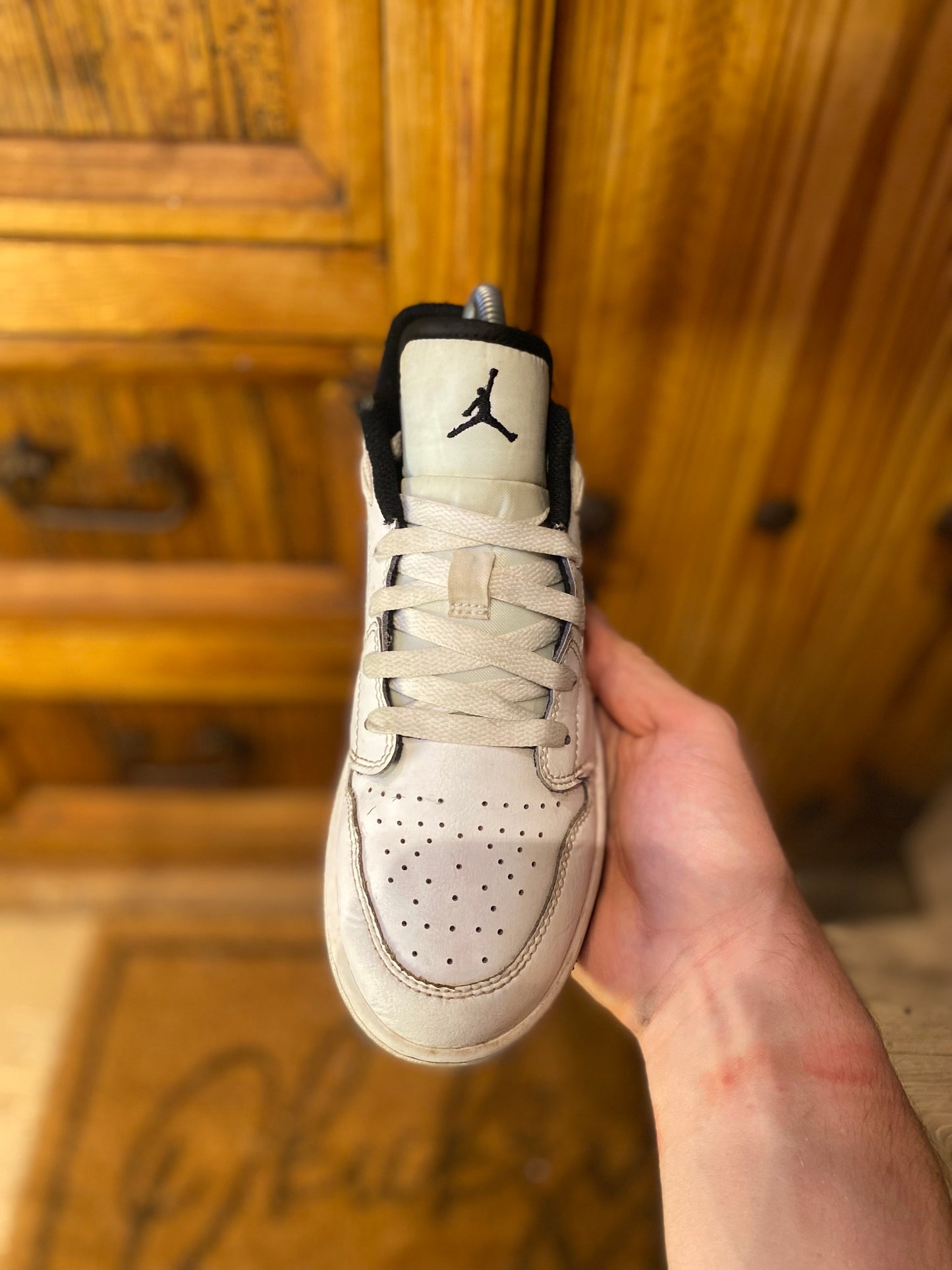 JORDAN 1 LOW ‘WHITE BLACK’ - UK 5