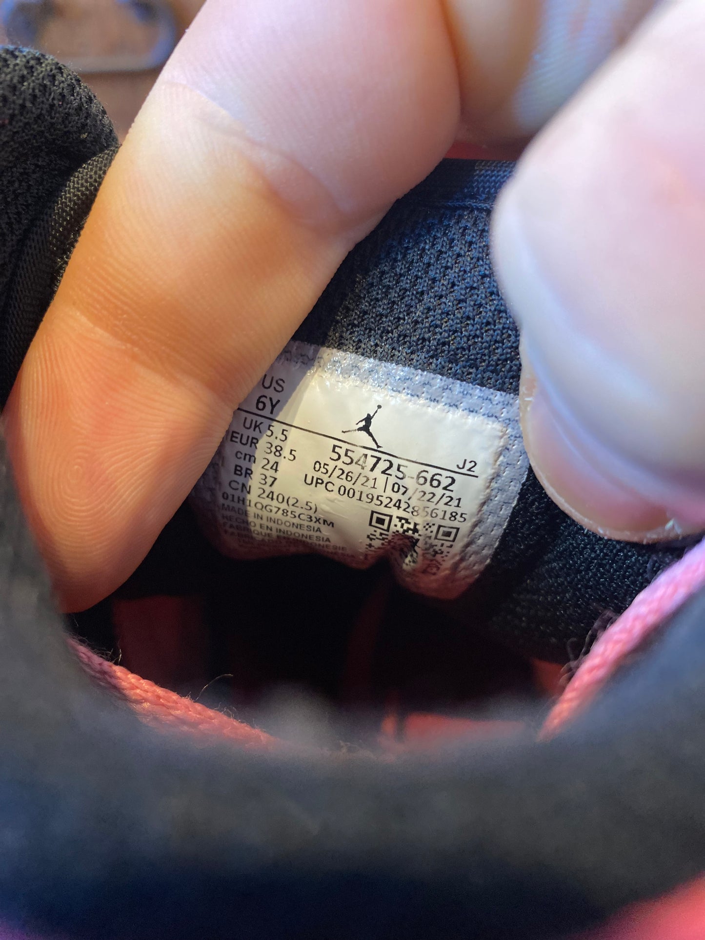 JORDAN 1 MID ‘CORAL CHALK’ - UK 5.5