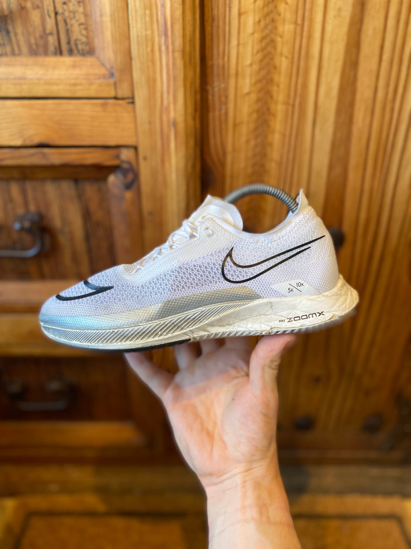 NIKE ZOOMX STREAKFLY PREMIUM ‘WHITE SILVER METALLIC’ - UK 6