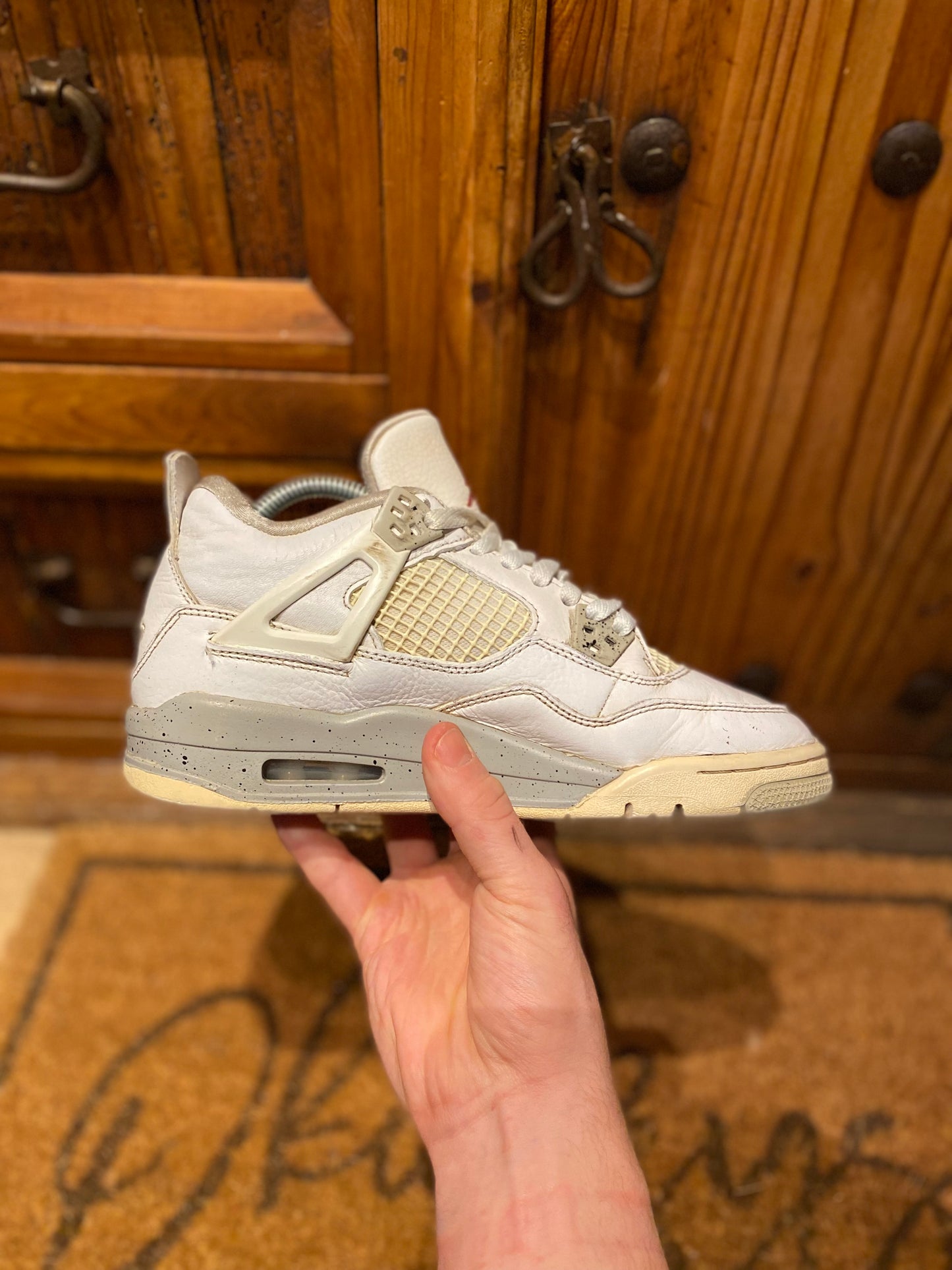 JORDAN 4 ‘WHITE OREO’ - UK 6