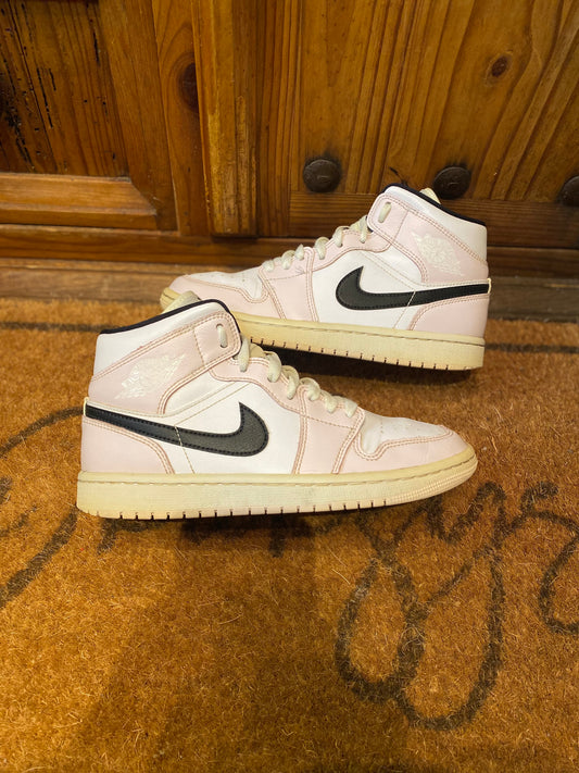 JORDAN 1 MID ‘BARELY ROSE’ - UK 4.5