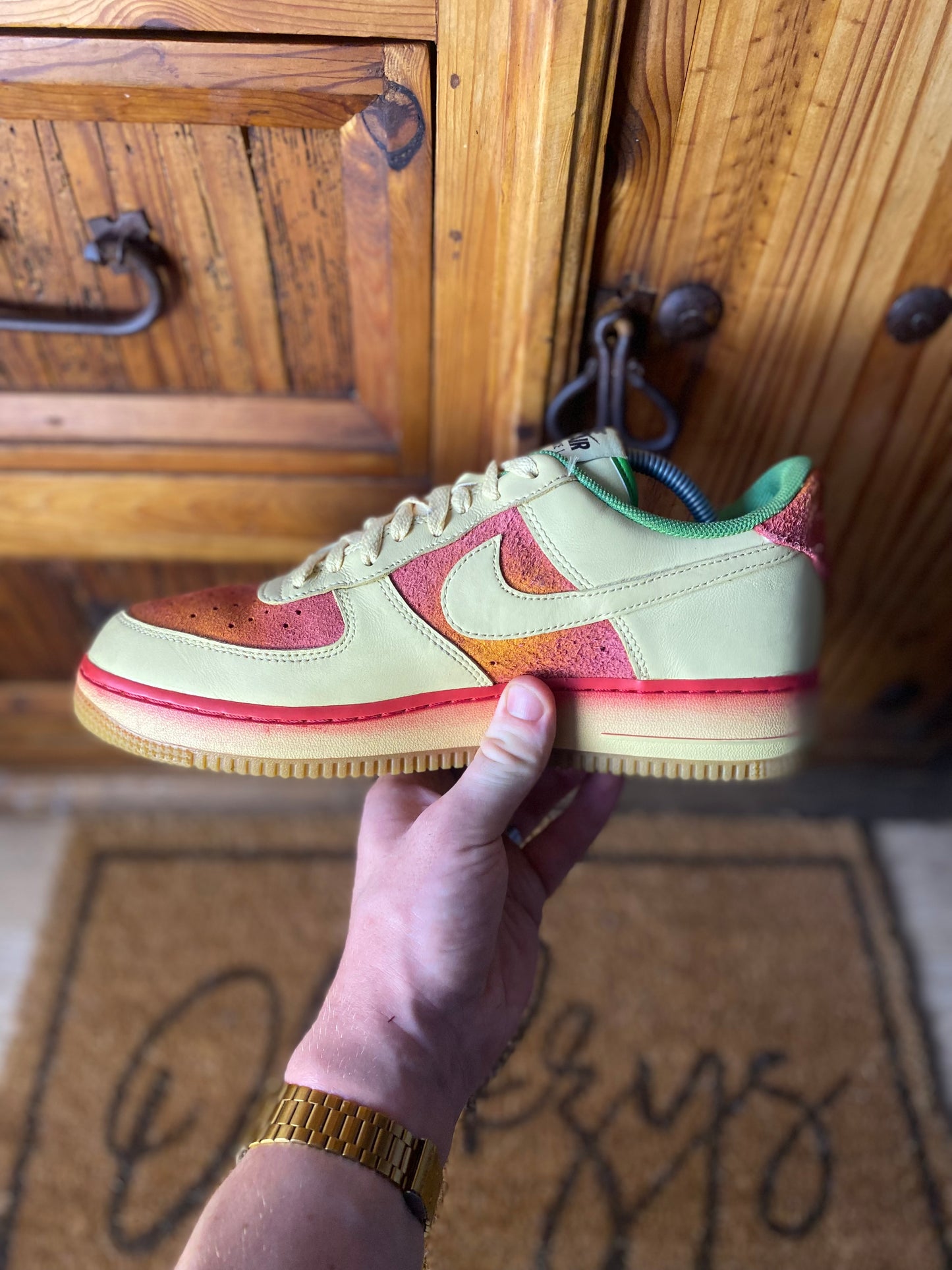 NIKE AIR FORCE 1 ‘CHILLI PEPPER’ - UK 9.5
