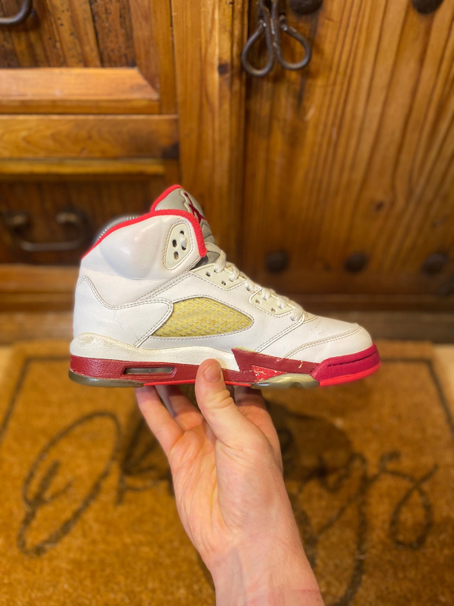 JORDAN 5 ‘WHITE SCARLET FIRE’ - UK 3.5
