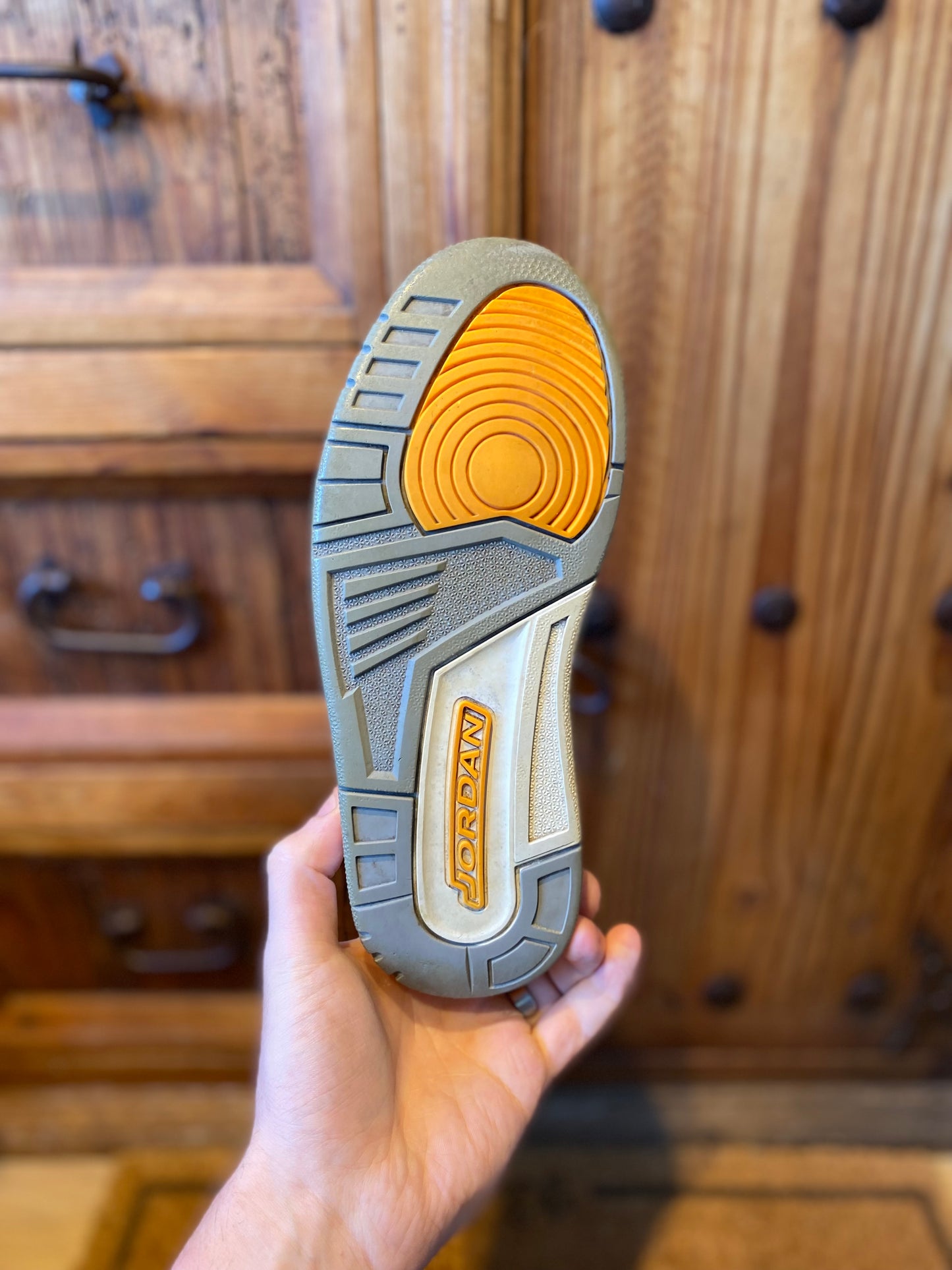 JORDAN 3 ‘LASER ORANGE’ - UK 5