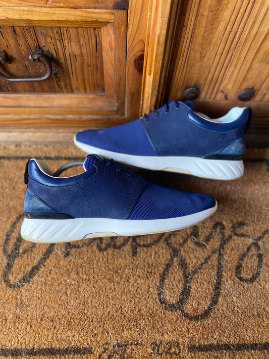 LOUIS VUITTON FASTLANE - UK 11