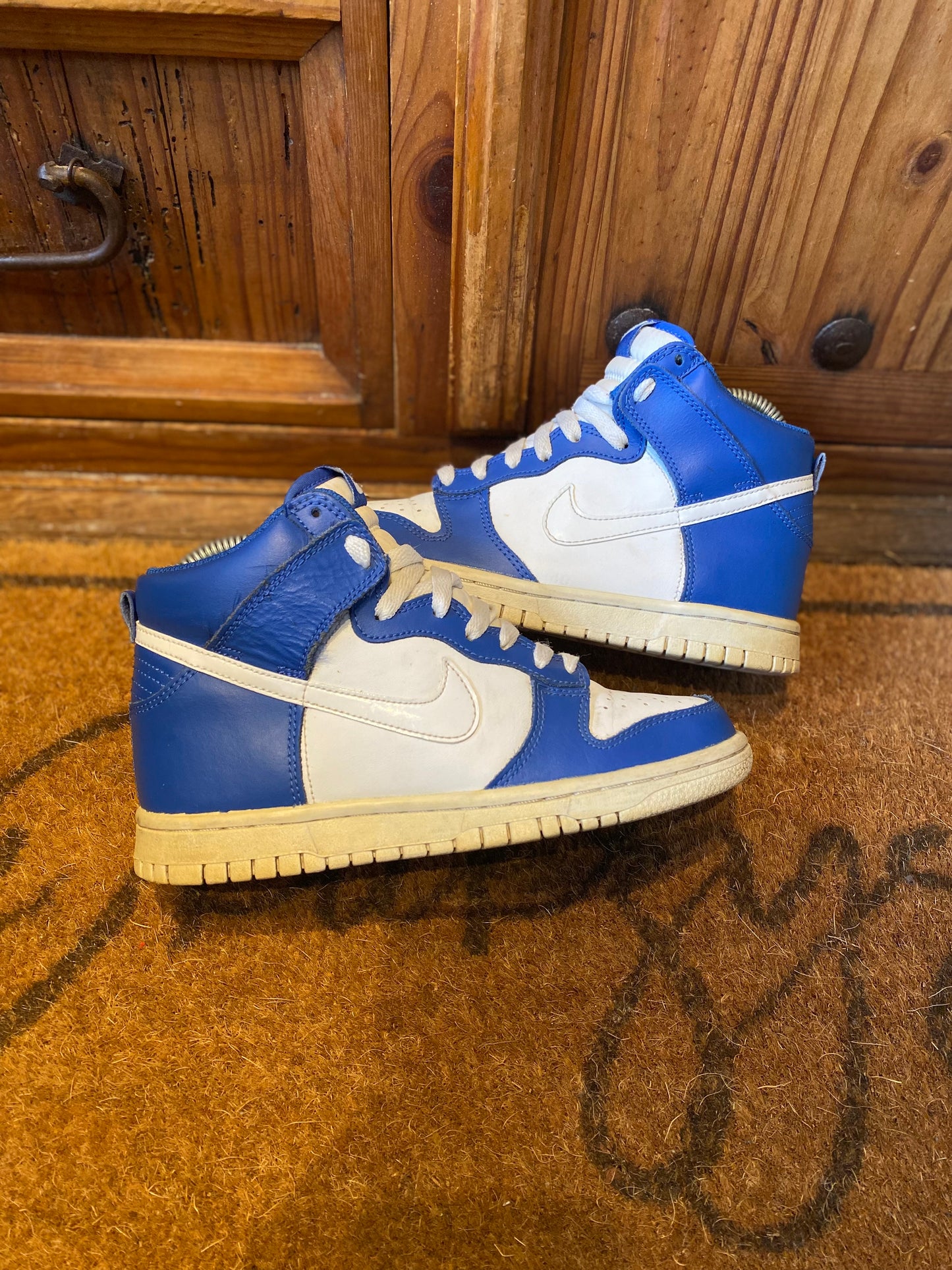 NIKE DUNK HIGH - UK 3