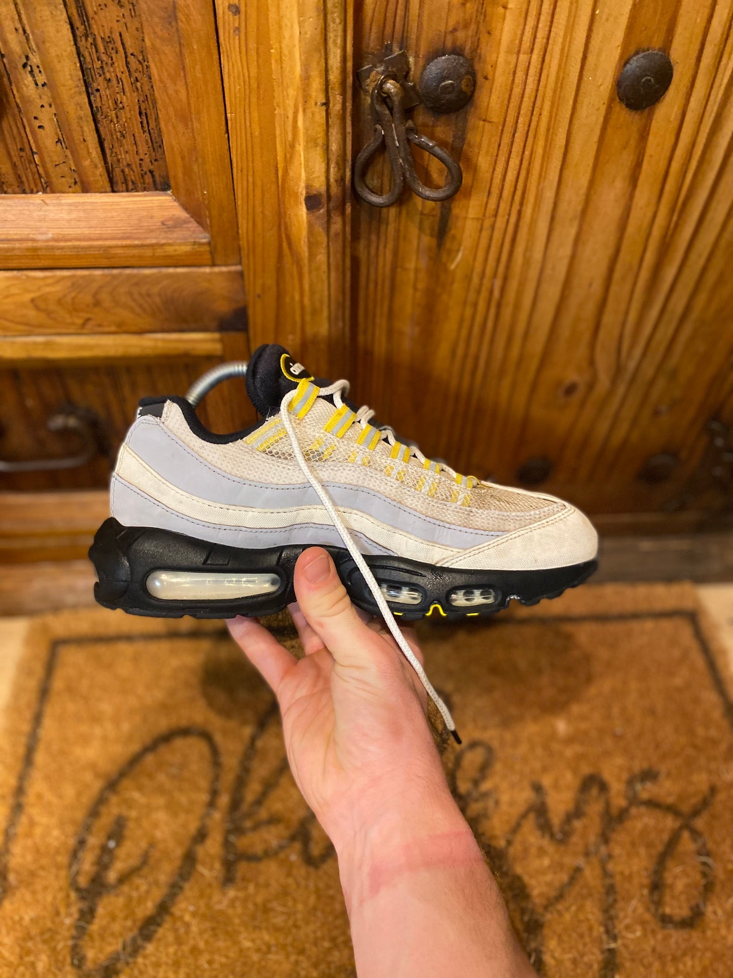 NIKE AIR MAX 95 ‘WOLF GREY TOUR YELLOW’ - UK 7