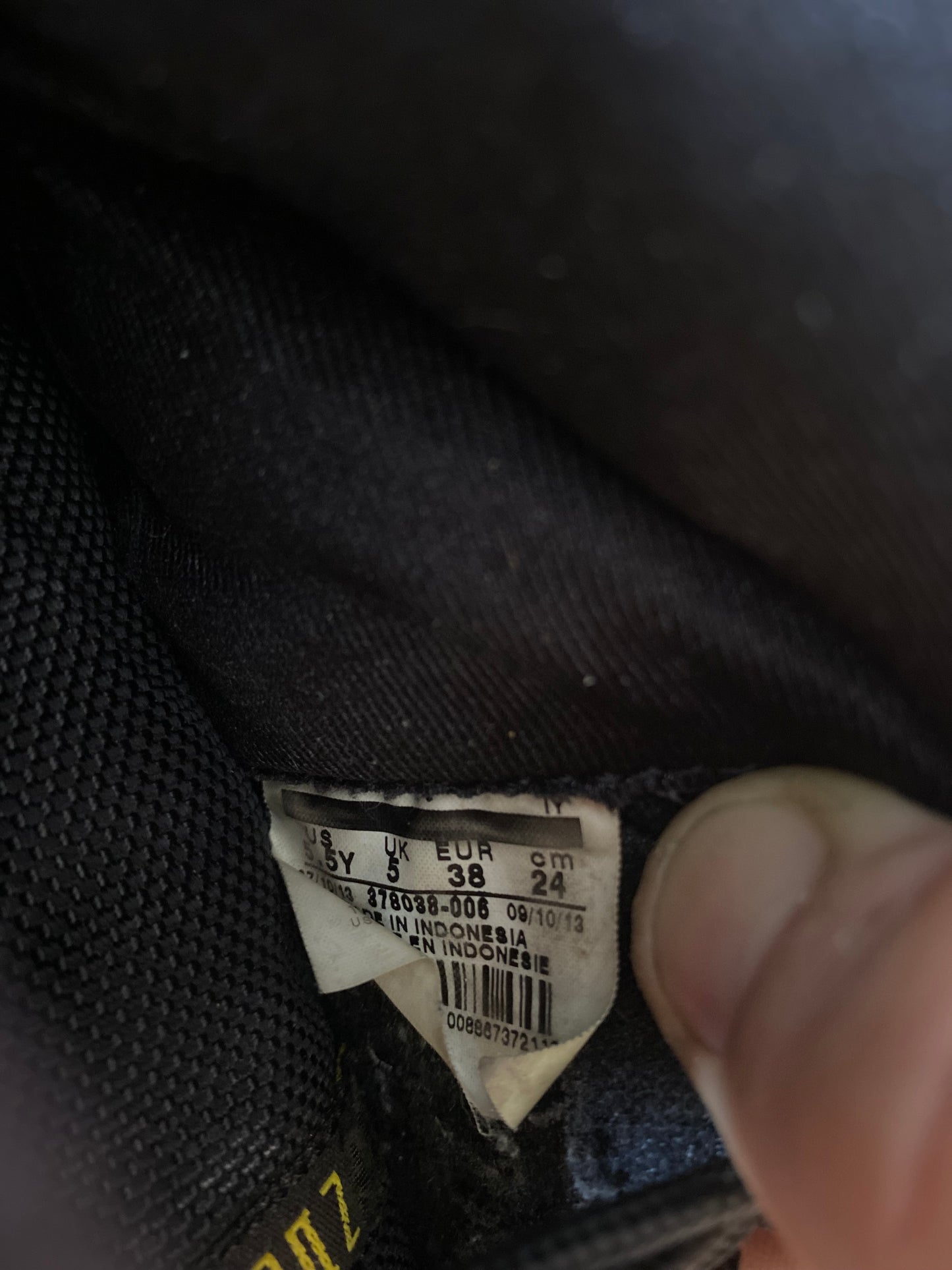 JORDAN 11 ‘GAMMA BLUE’ - UK 5