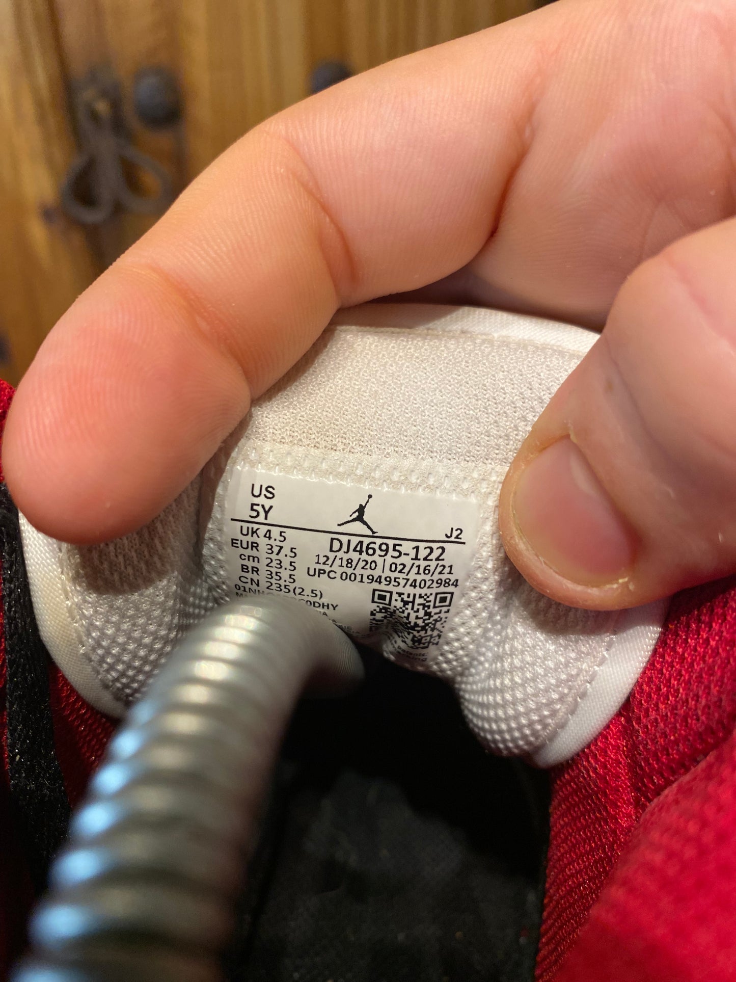 JORDAN 1 MID ‘GYM RED’ - UK 4.5